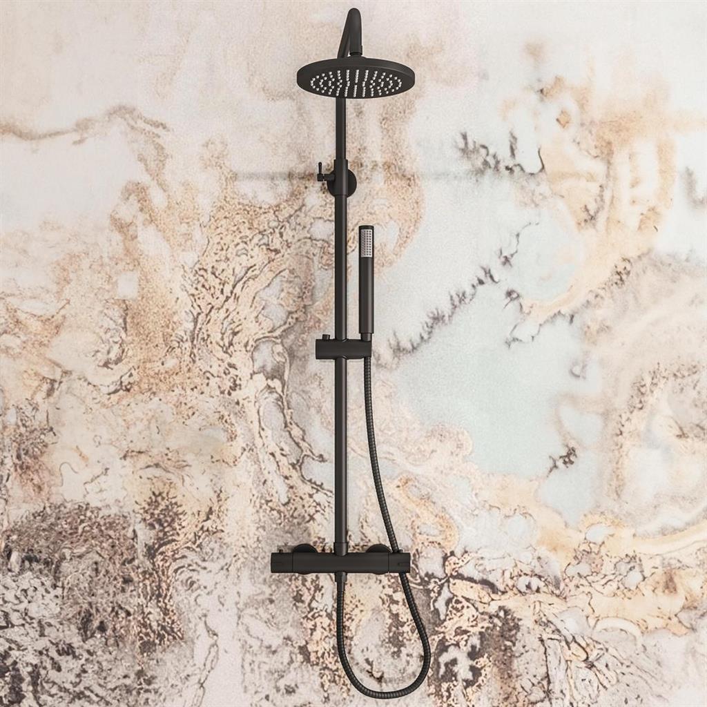 Eastbrook Meriden Round Telescopic Shower Set – Matt Black