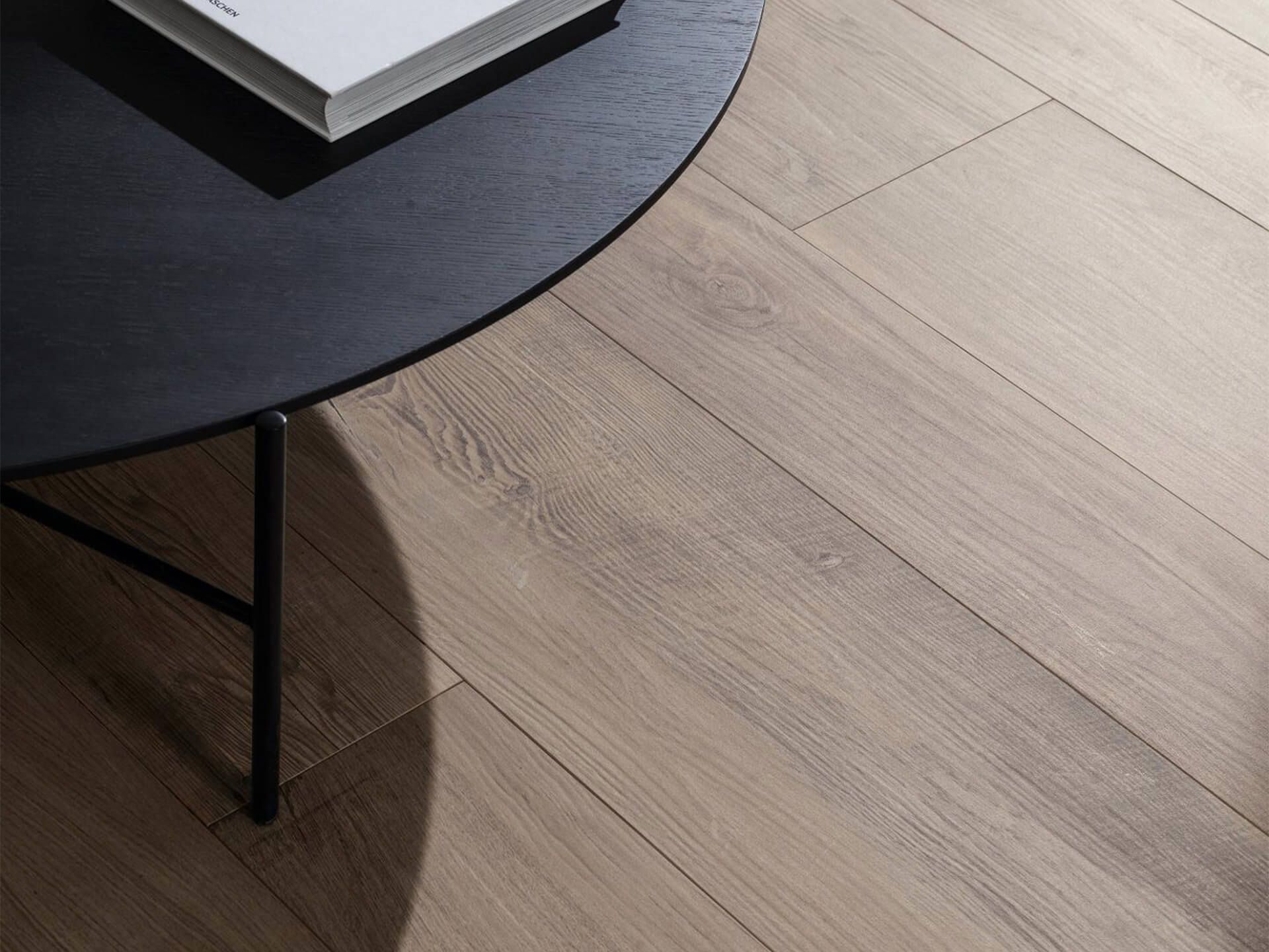 Porcelanosa Manhattan Colonial Tile 19.3X180