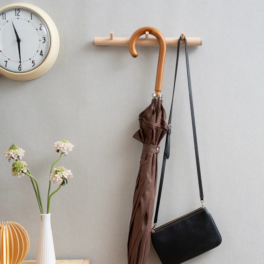 Smedbo Beslagsboden Horizontal Hook Rack, 3 Hooks – Grey and Beech