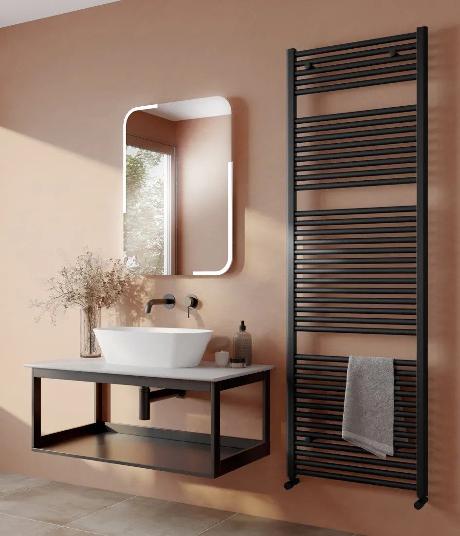 Aqualla Luca Tower Warmer with Aromawell – Matt Black