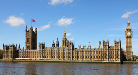 Houses of Parliament and Big Ben in Westminster, London.