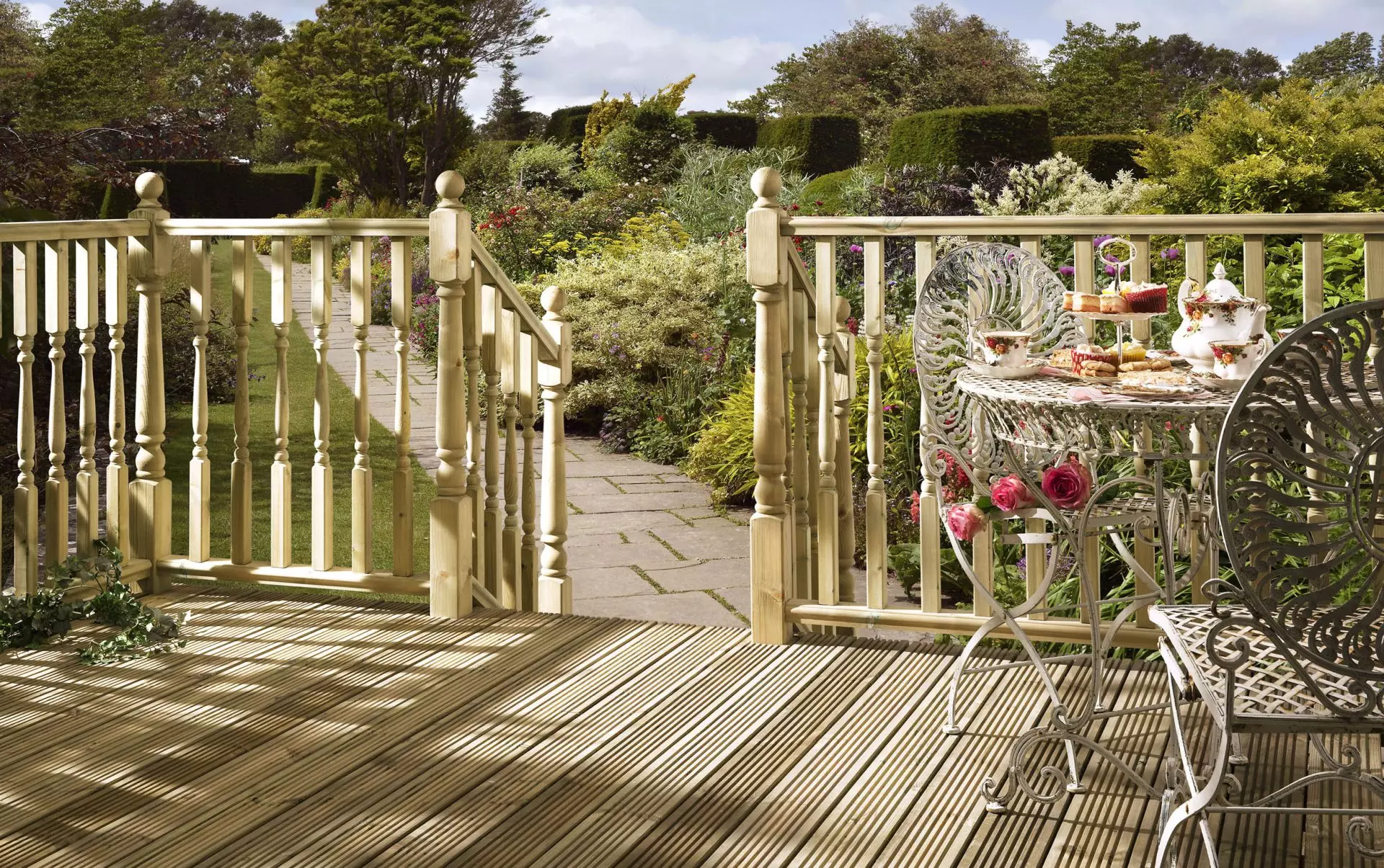 Treated Softwood Traditional Handrail / Base Rail
