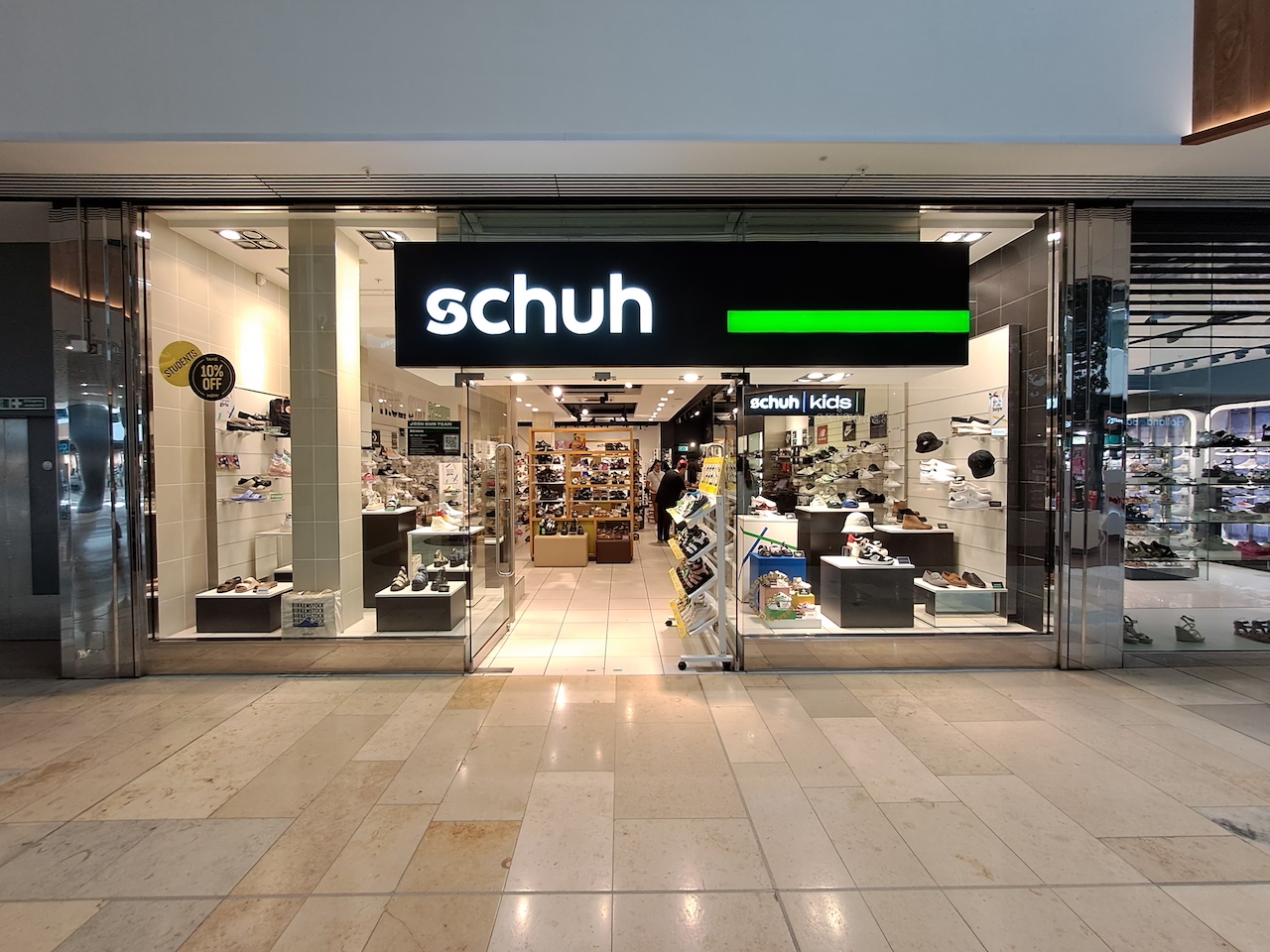 Schuh - Queensgate Shopping Centre