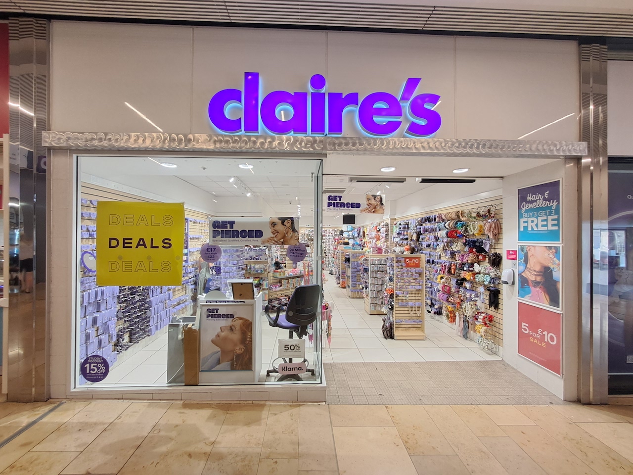 Claire's - Queensgate Shopping Centre