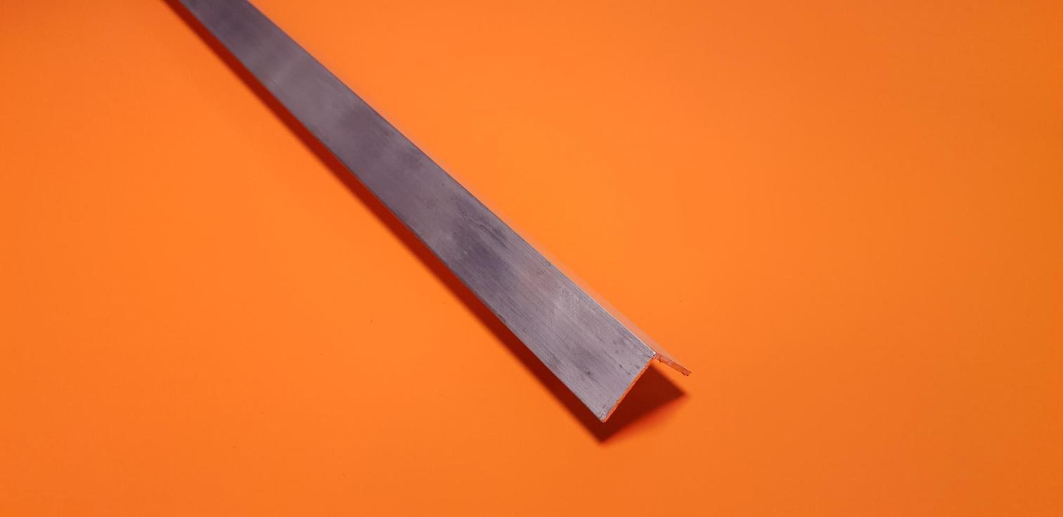 Aluminium Angle