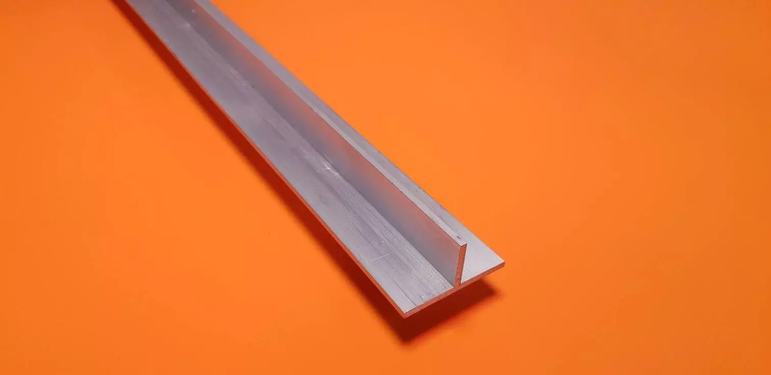 Aluminium Tee Section