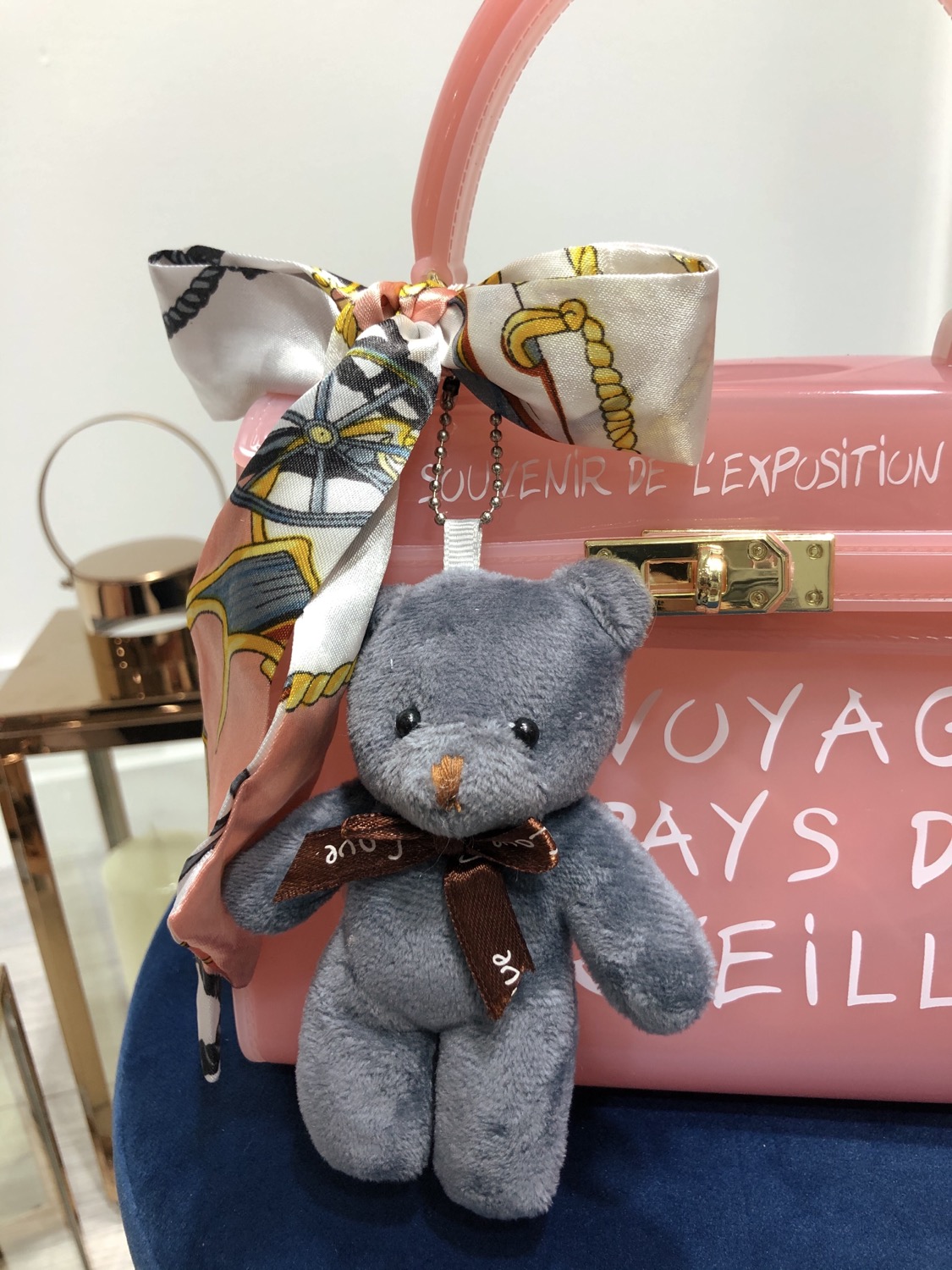 Un Voyage Jelly Bag – Collections London