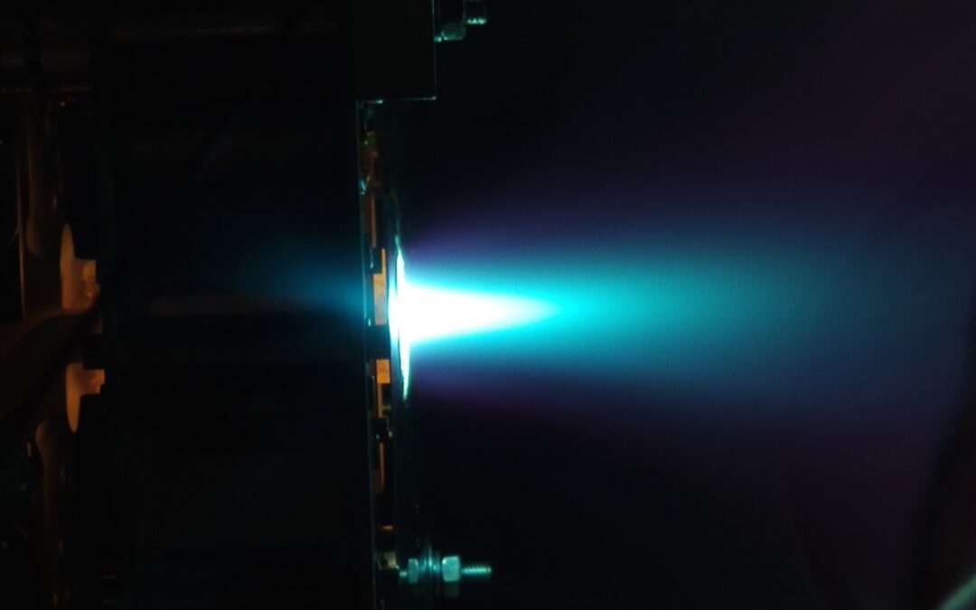 New publication: Analysis of a cusped helicon plasma thruster discharge