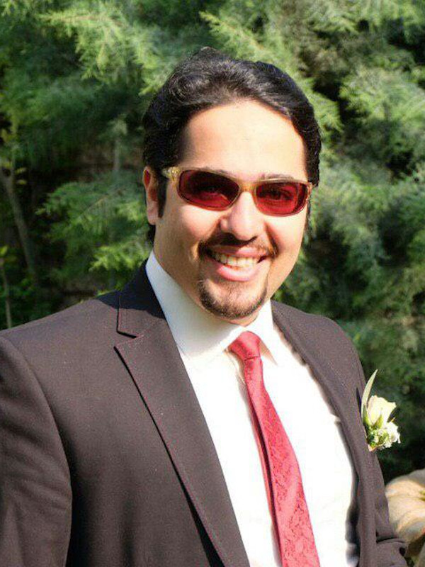 Ehsan Farzamnik