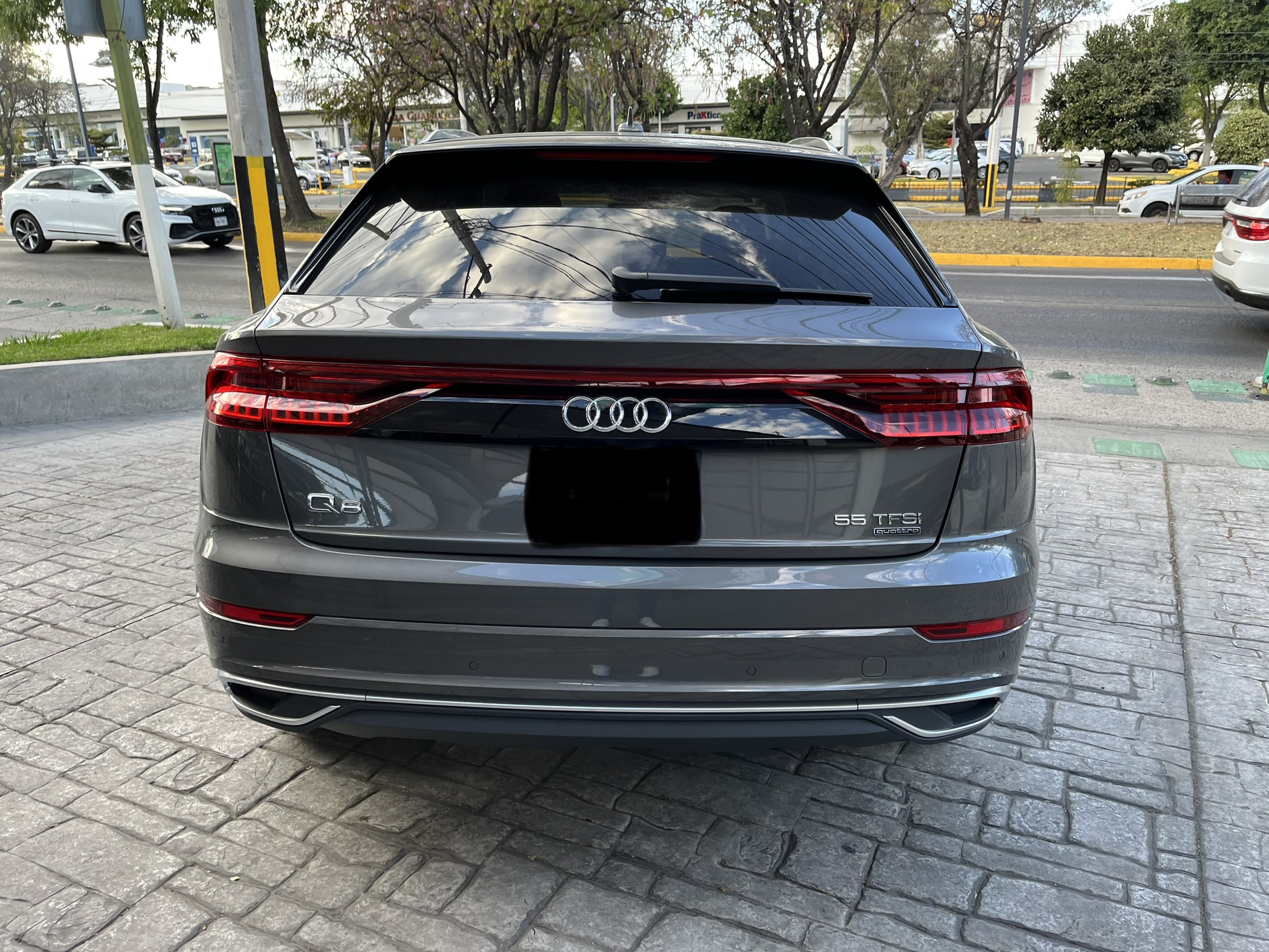 Audi Q8 2020 ELITE Automático Gris