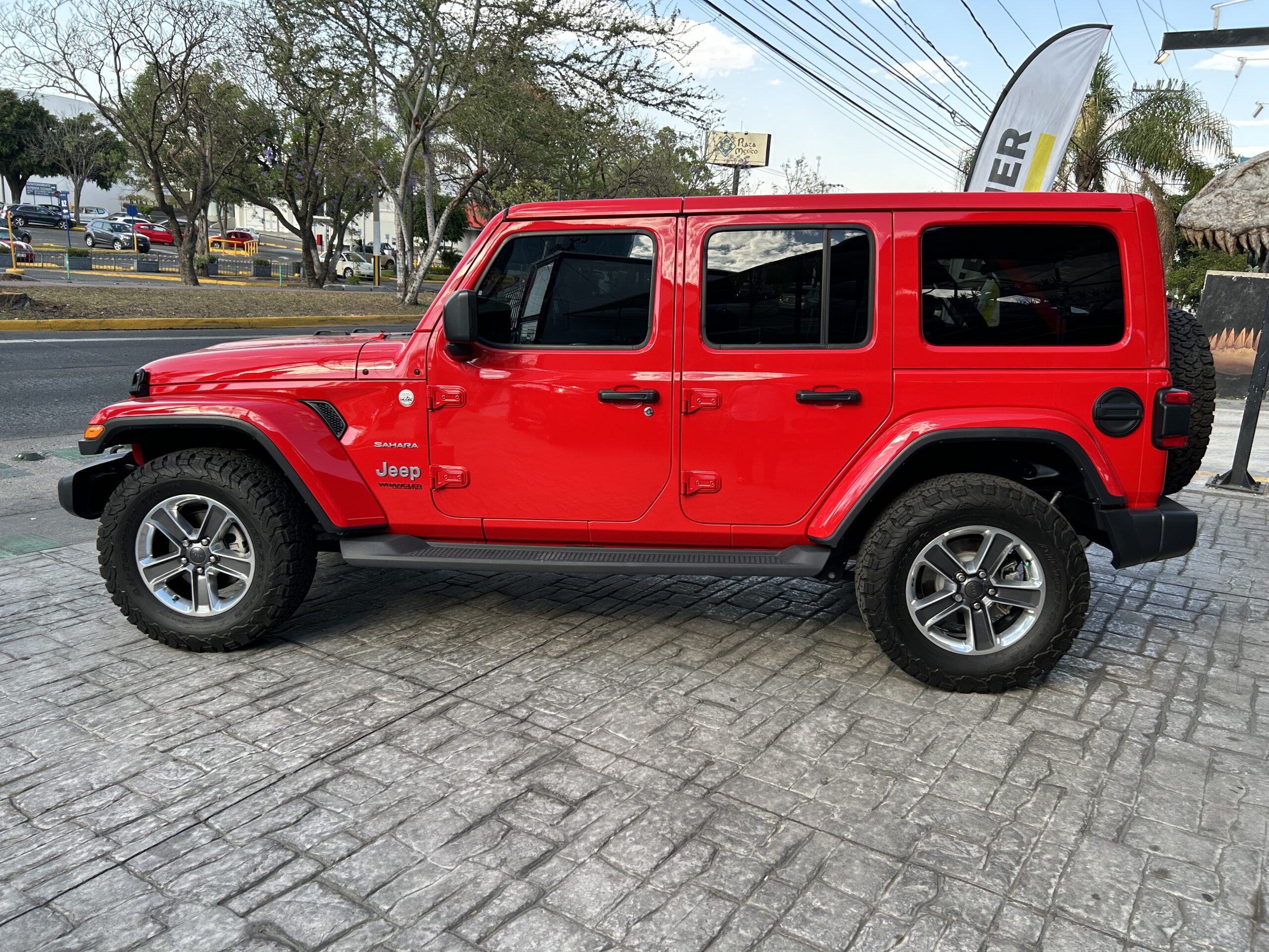 Jeep Wrangler 2019 UN LIMITED Automático Rojo