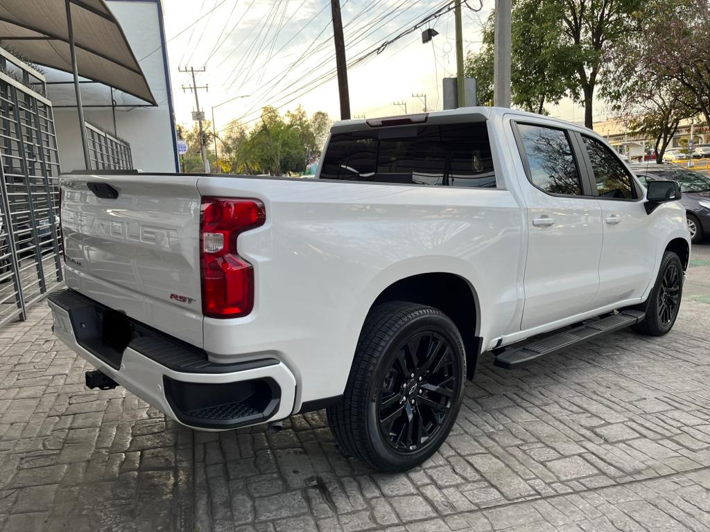 Chevrolet Cheyenne 2021 RST Automático Blanco