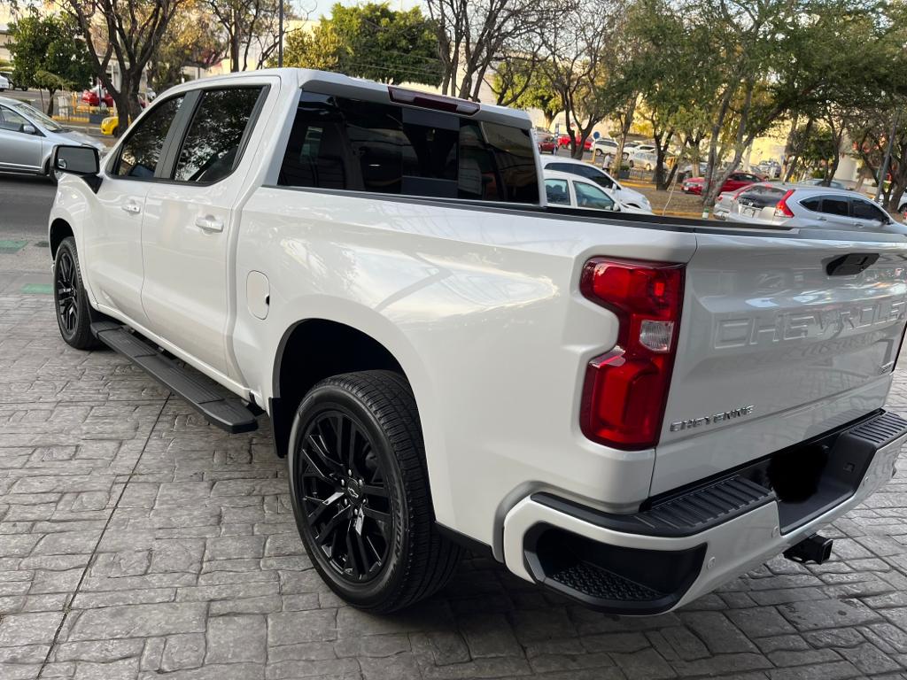 Chevrolet Cheyenne 2021 RST Automático Blanco