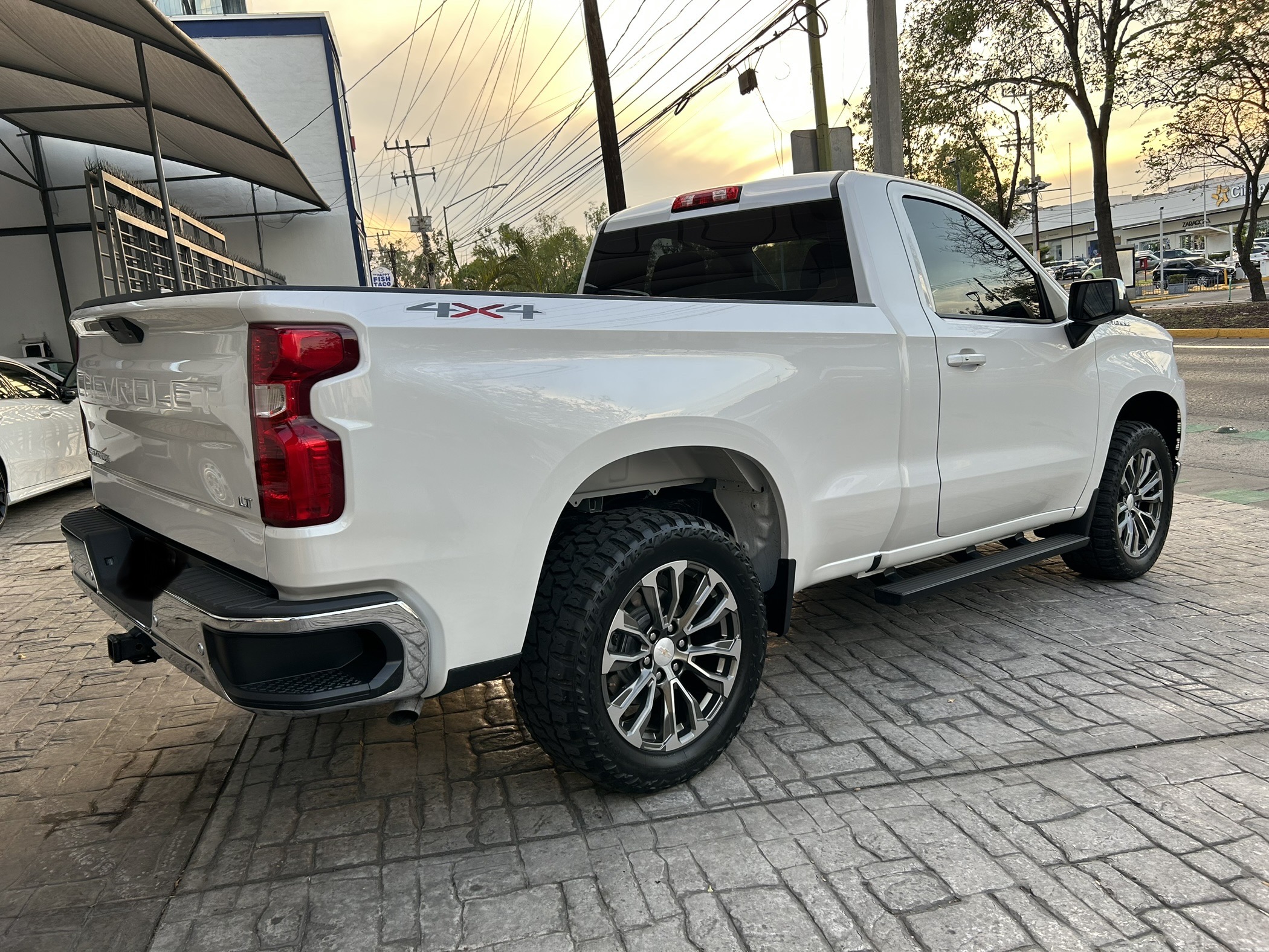 Chevrolet Cheyenne 2021 CAB REGULAR Automático Blanco