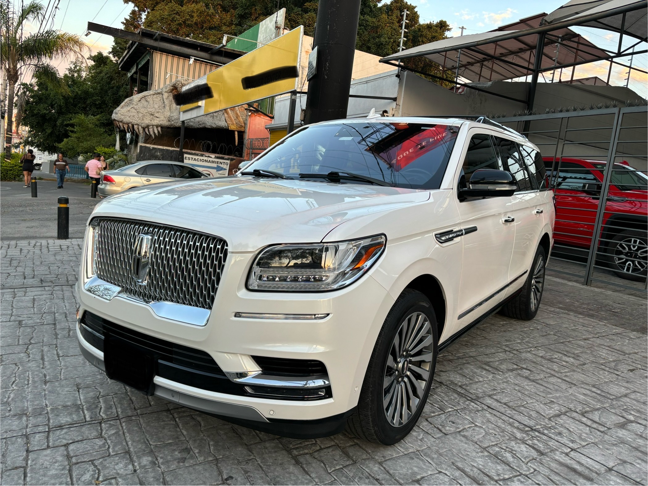 Lincoln Navigator 2019 RESERVE Automático Blanco