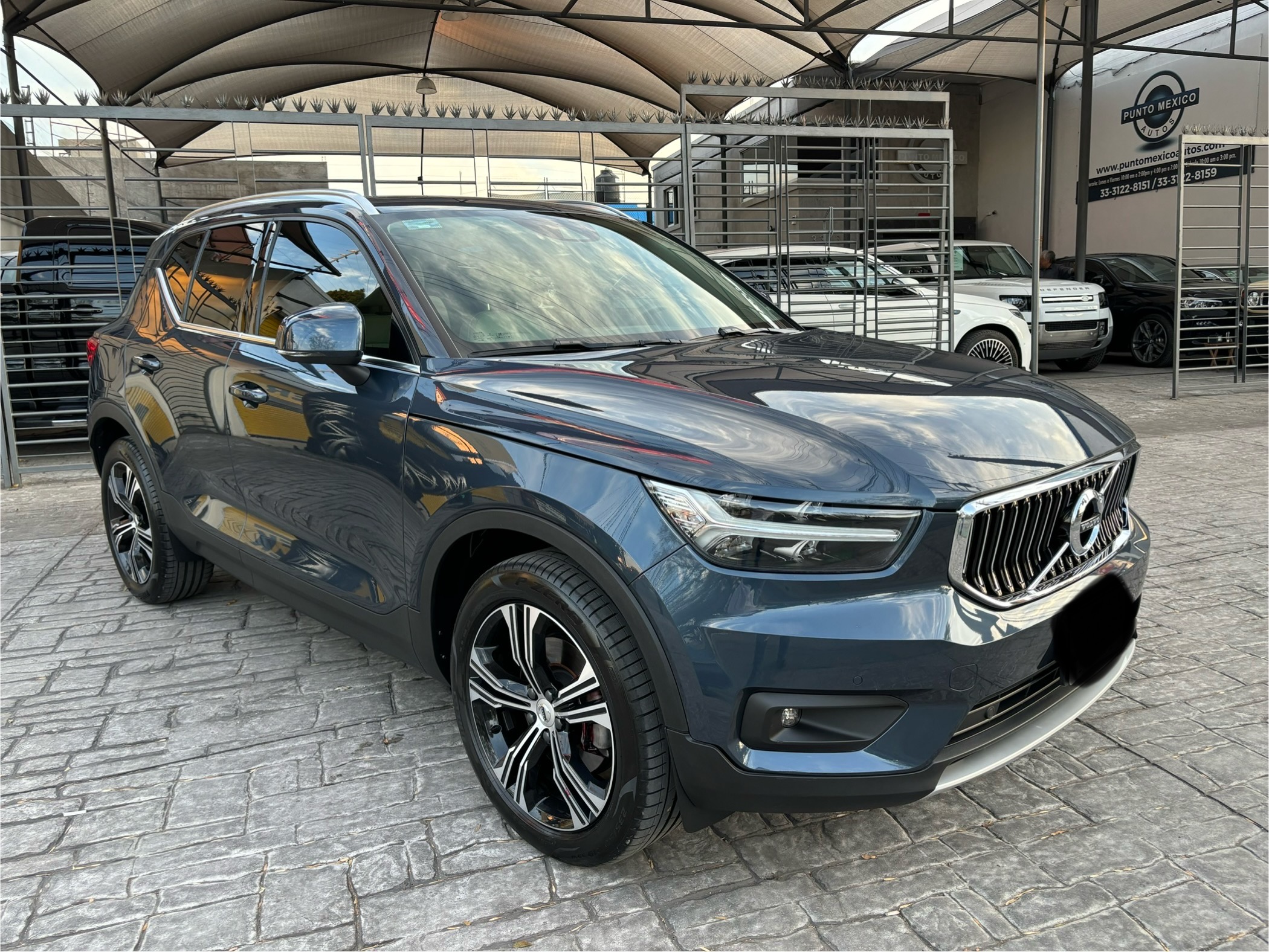 Volvo XC40 2022 INSCRIPTION Automático Azul