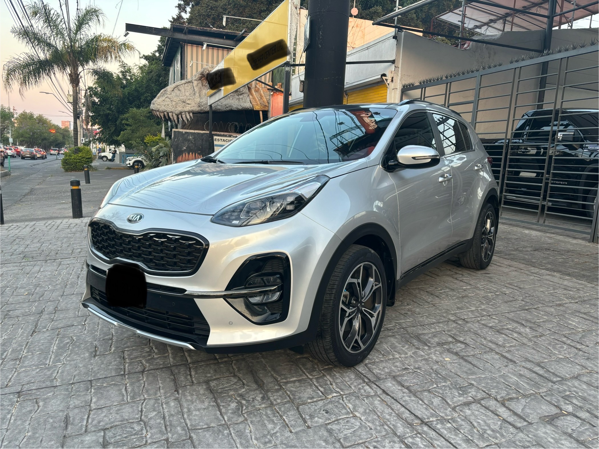 Kia Sportage 2019 SXL Automático Gris