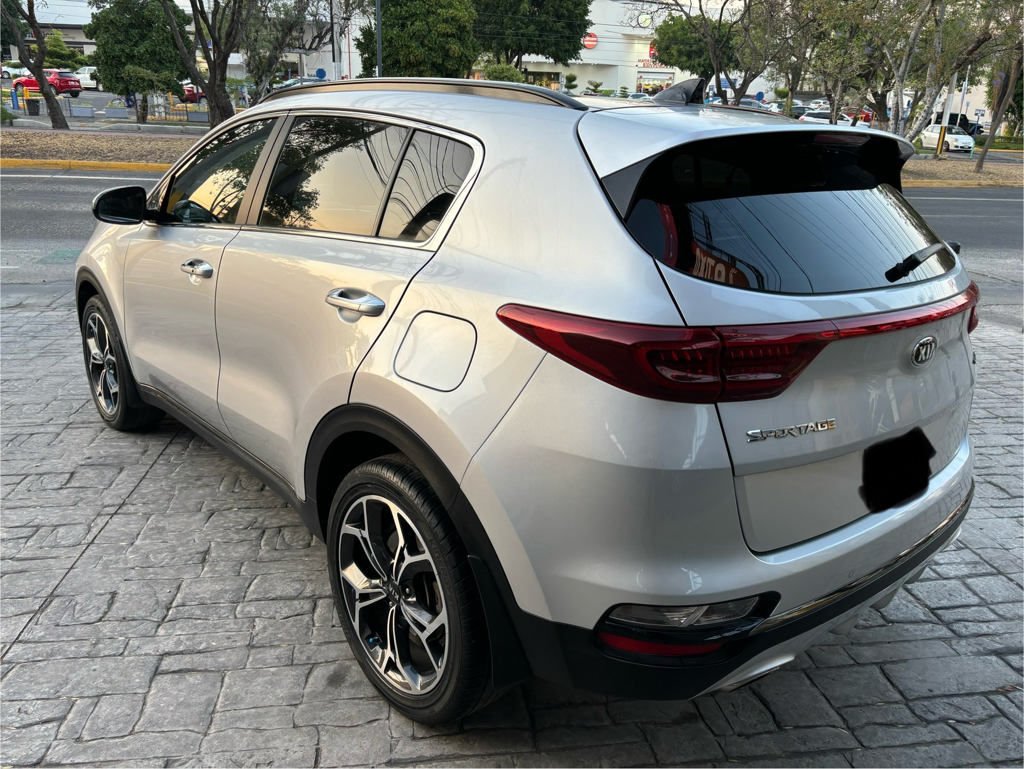 Kia Sportage 2019 SXL Automático Gris