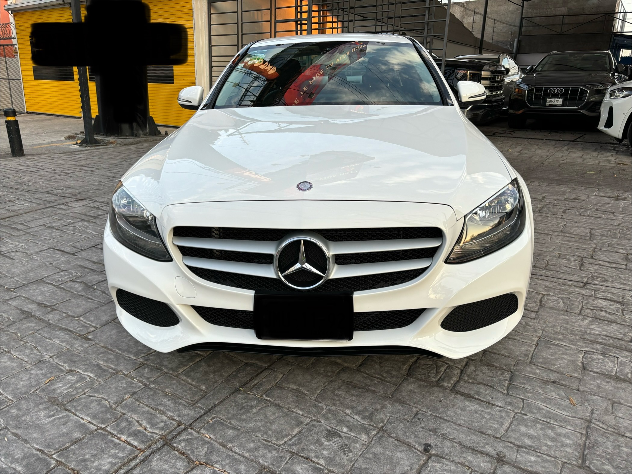 Mercedes-Benz Clase C 2016 C180 CGI Automático Blanco