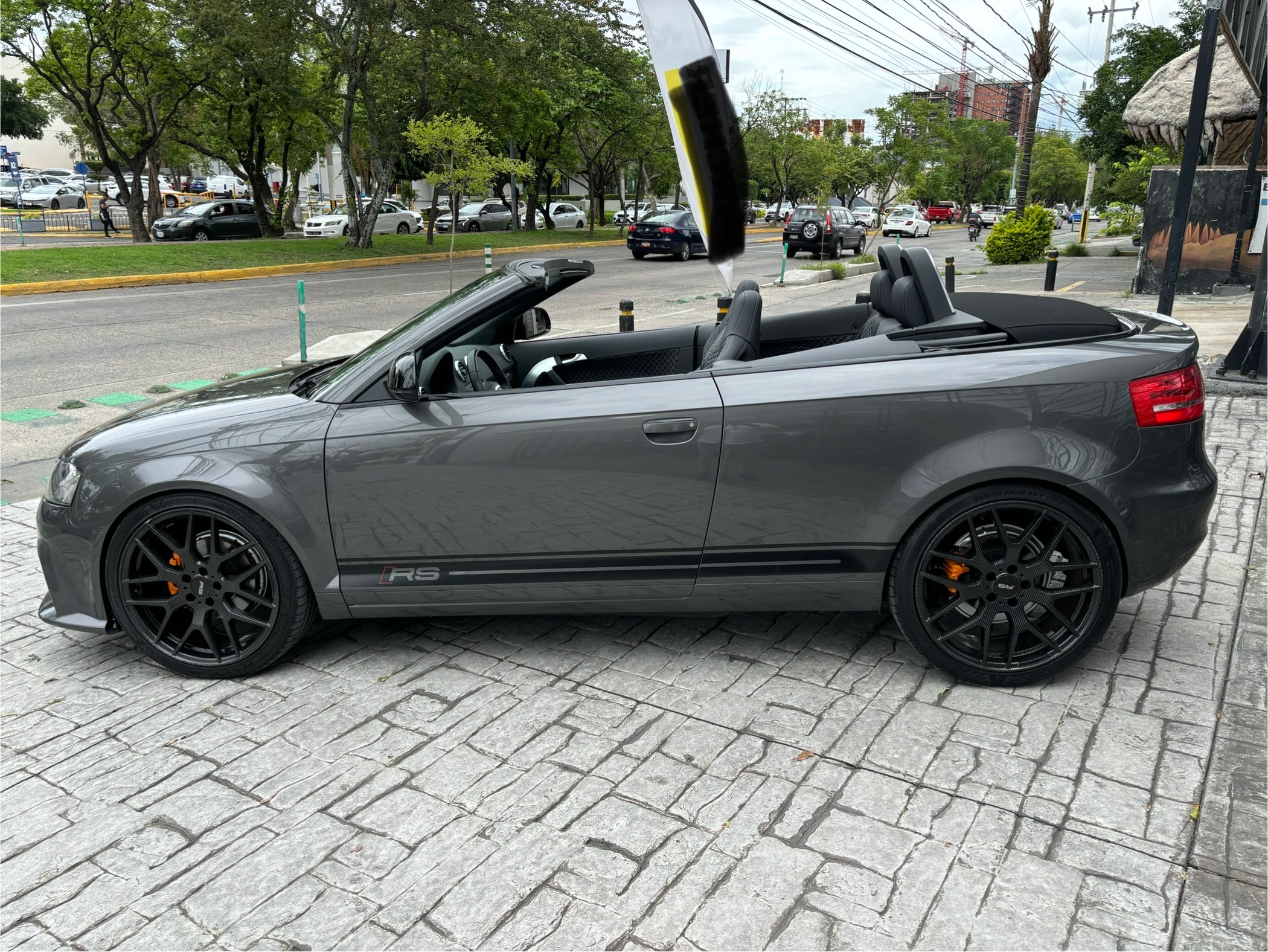 Audi A3 2009 CABRIO ATTRACTION 1.8 Automático Gris