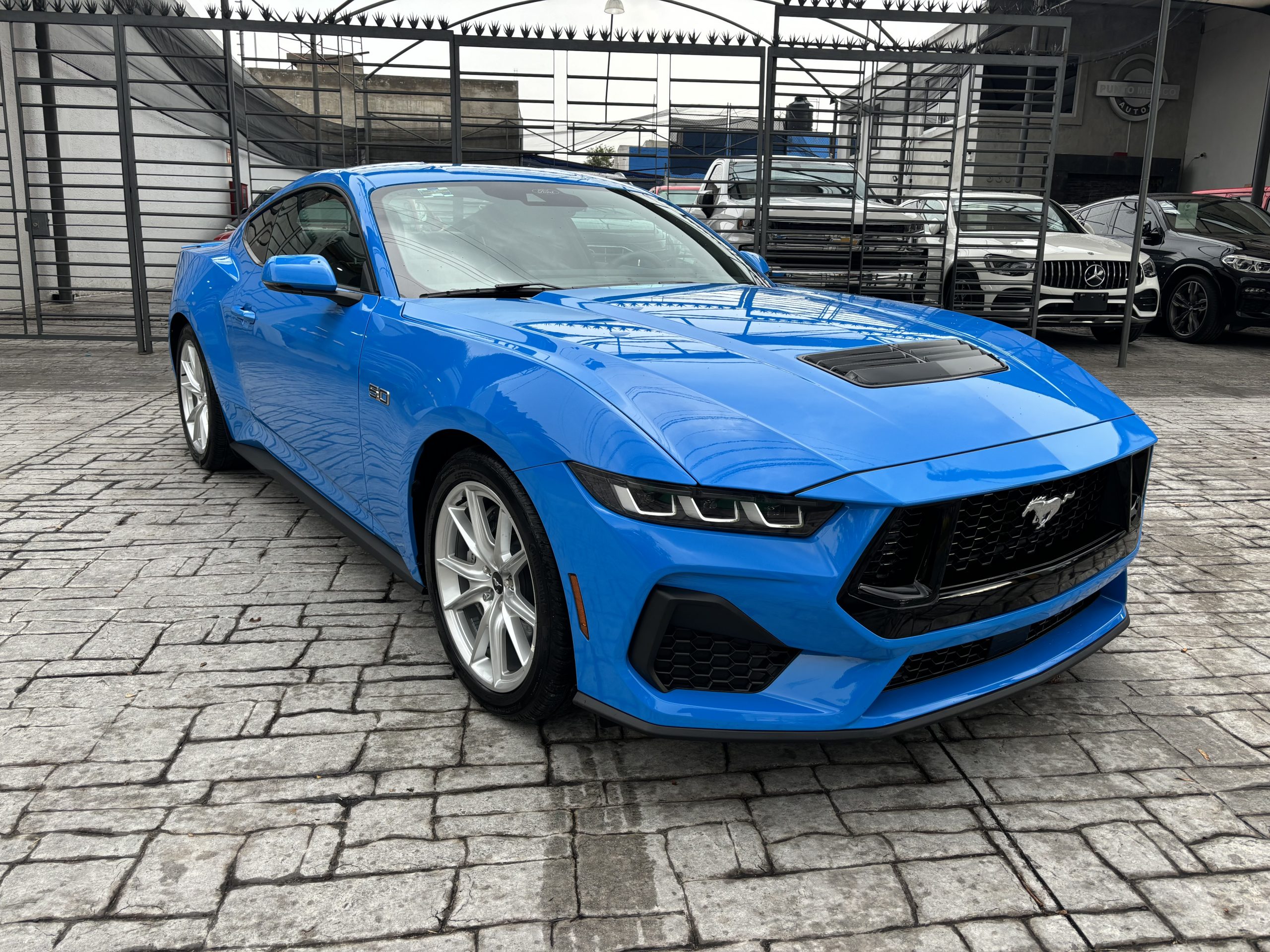 Ford Mustang 2024 GT 5.0 Automático Azul