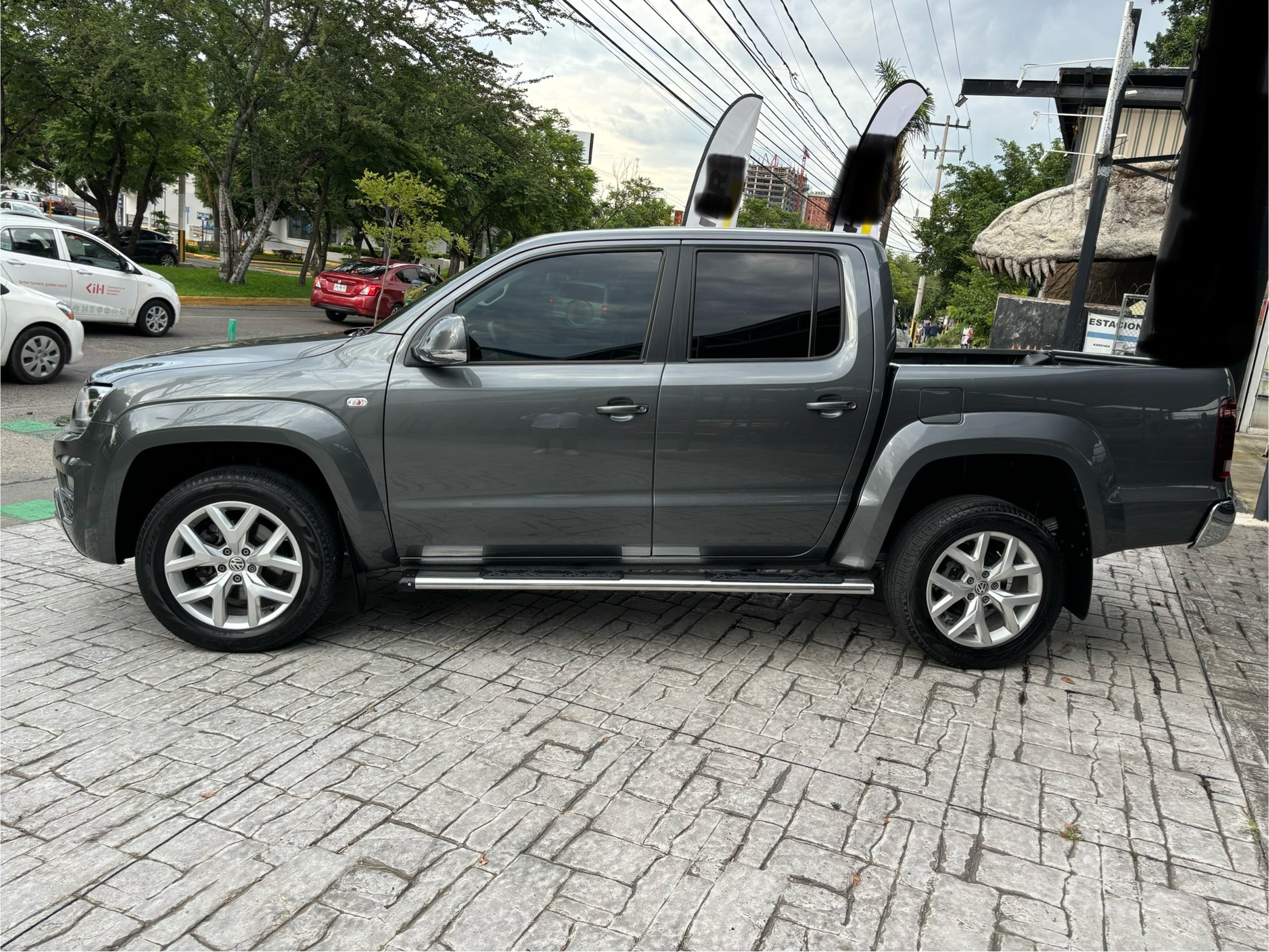 Volkswagen Amarok 2022 TDI HIGHLINE V6 Automático Gris