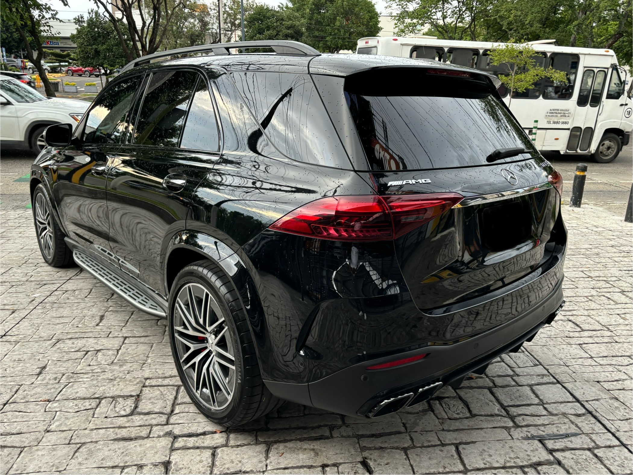 Mercedes-Benz GLE 2023 AMG 63 V8 Automático Negro