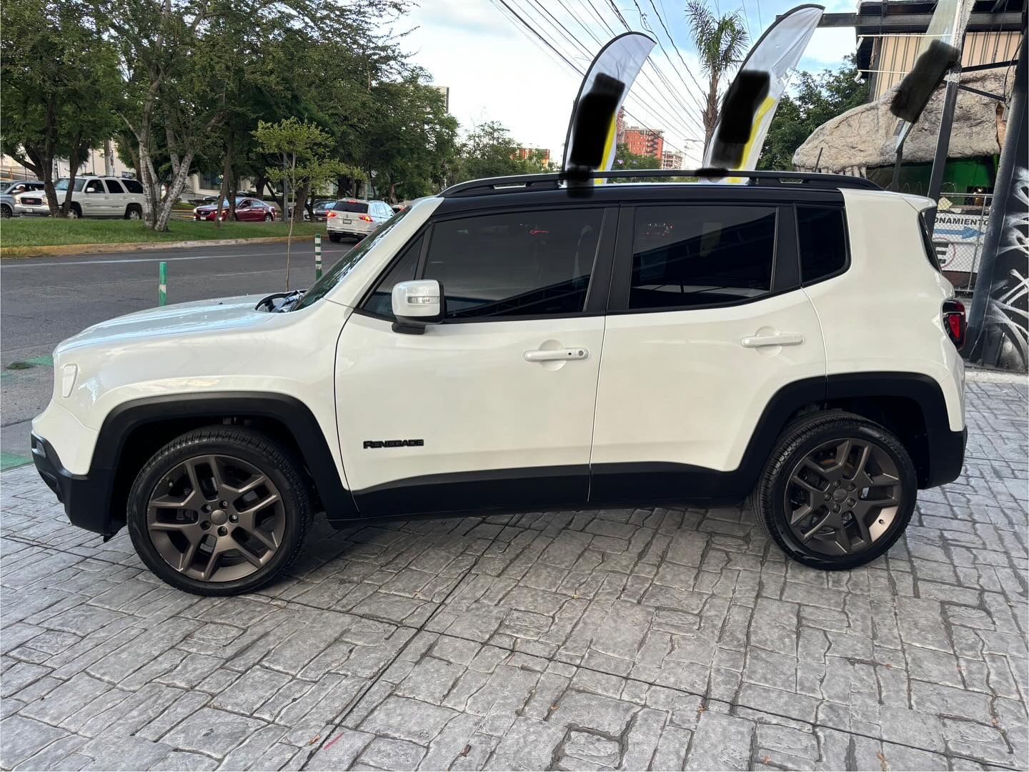 Jeep Renegade 2021 LIMITED BRONZE EDITION Automático Blanco