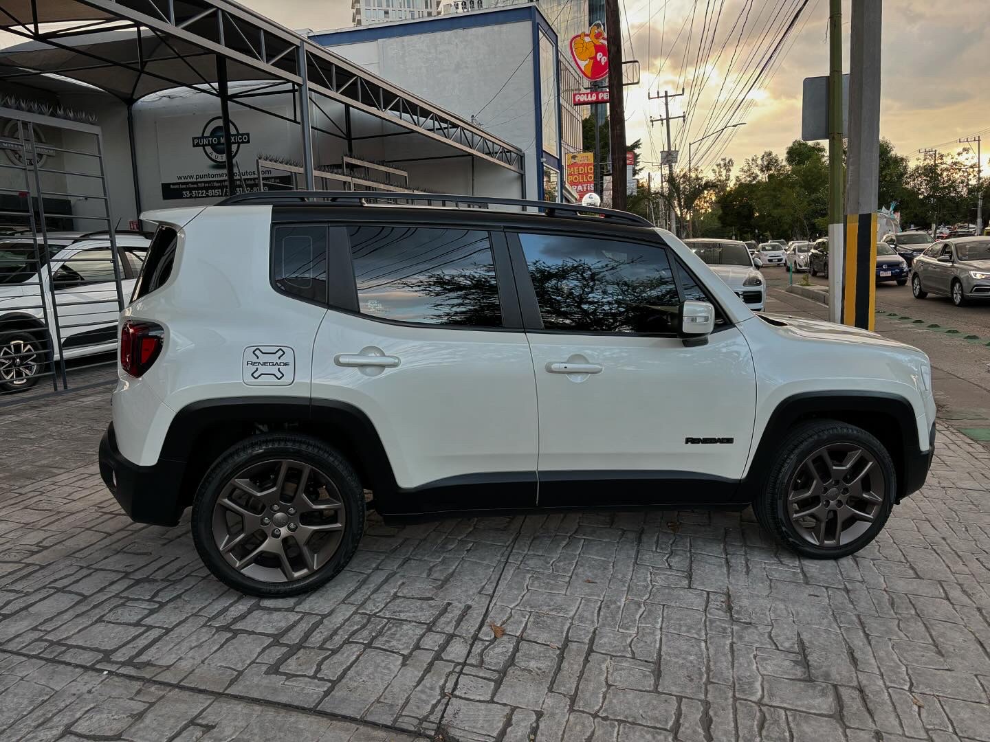 Jeep Renegade 2021 LIMITED BRONZE EDITION Automático Blanco