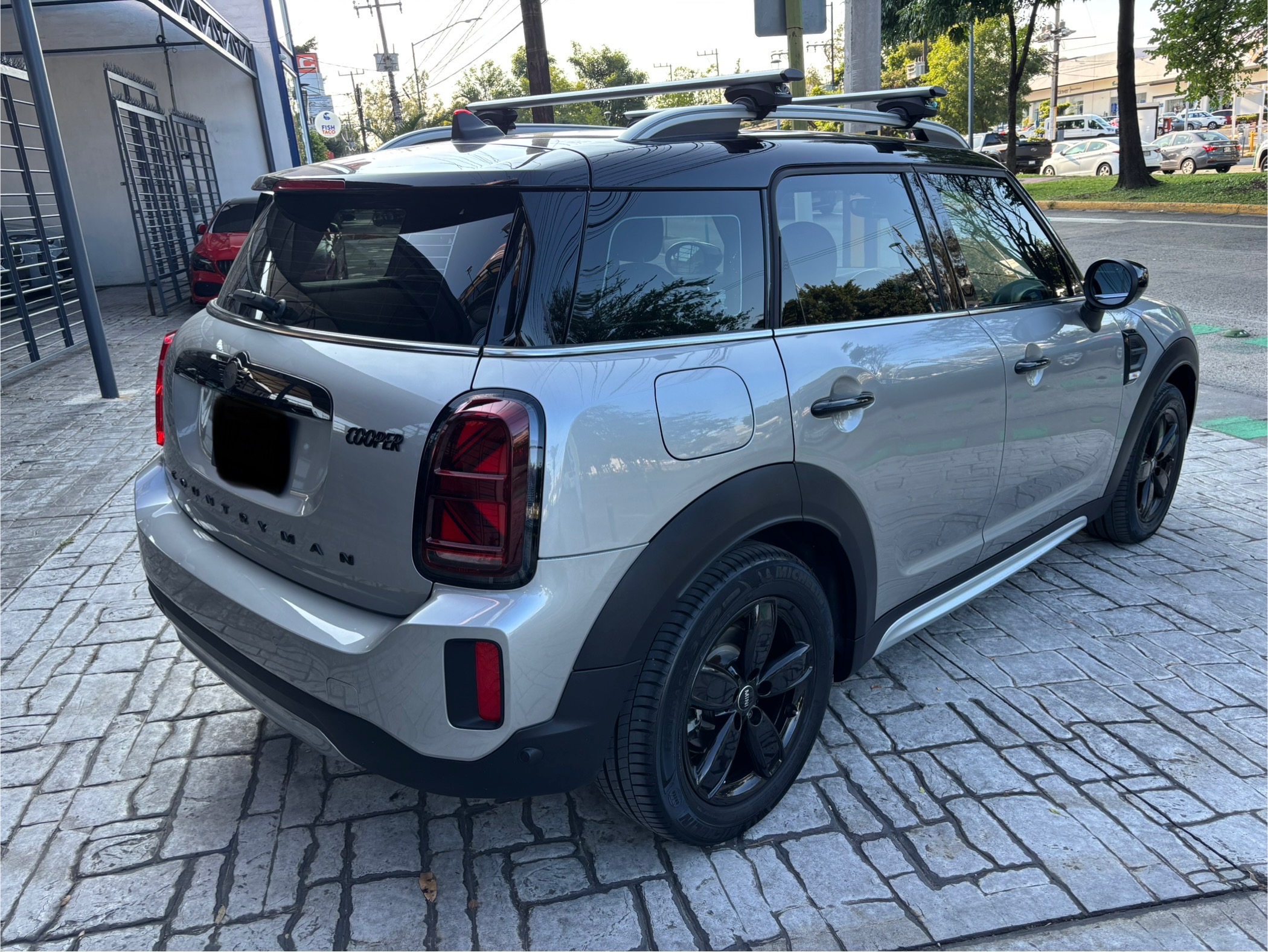 Mini Countryman 2023 CLASIC Automático Gris