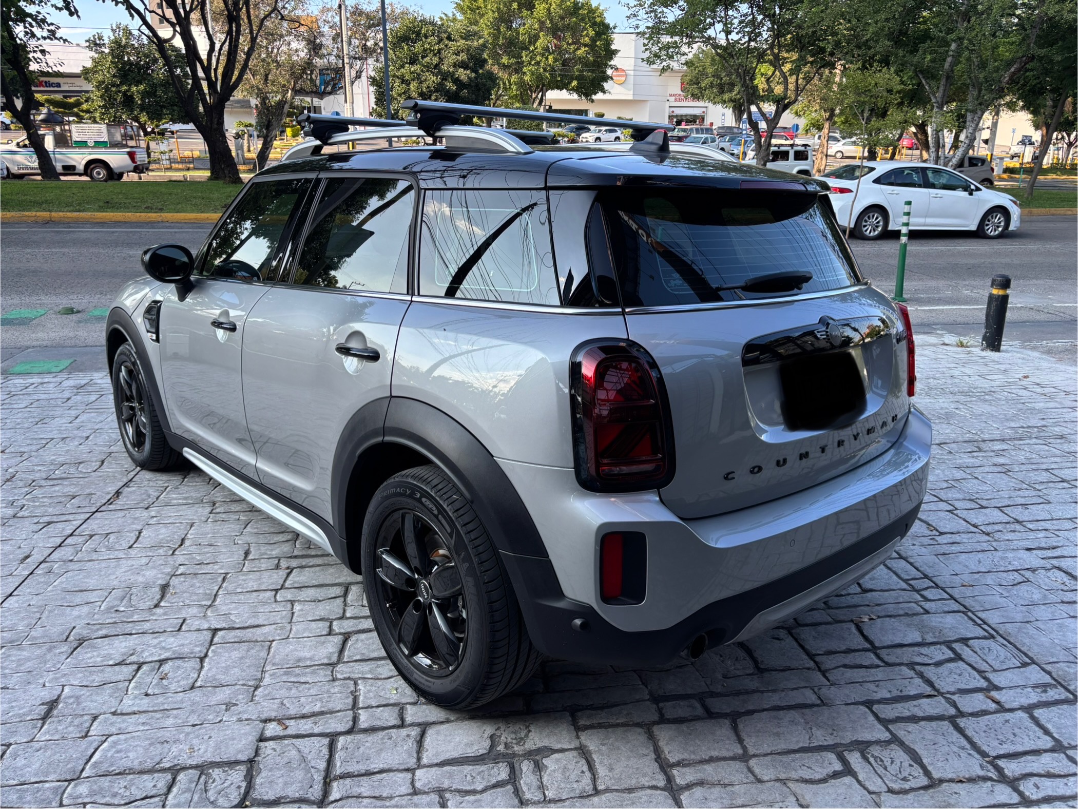 Mini Countryman 2023 CLASIC Automático Gris