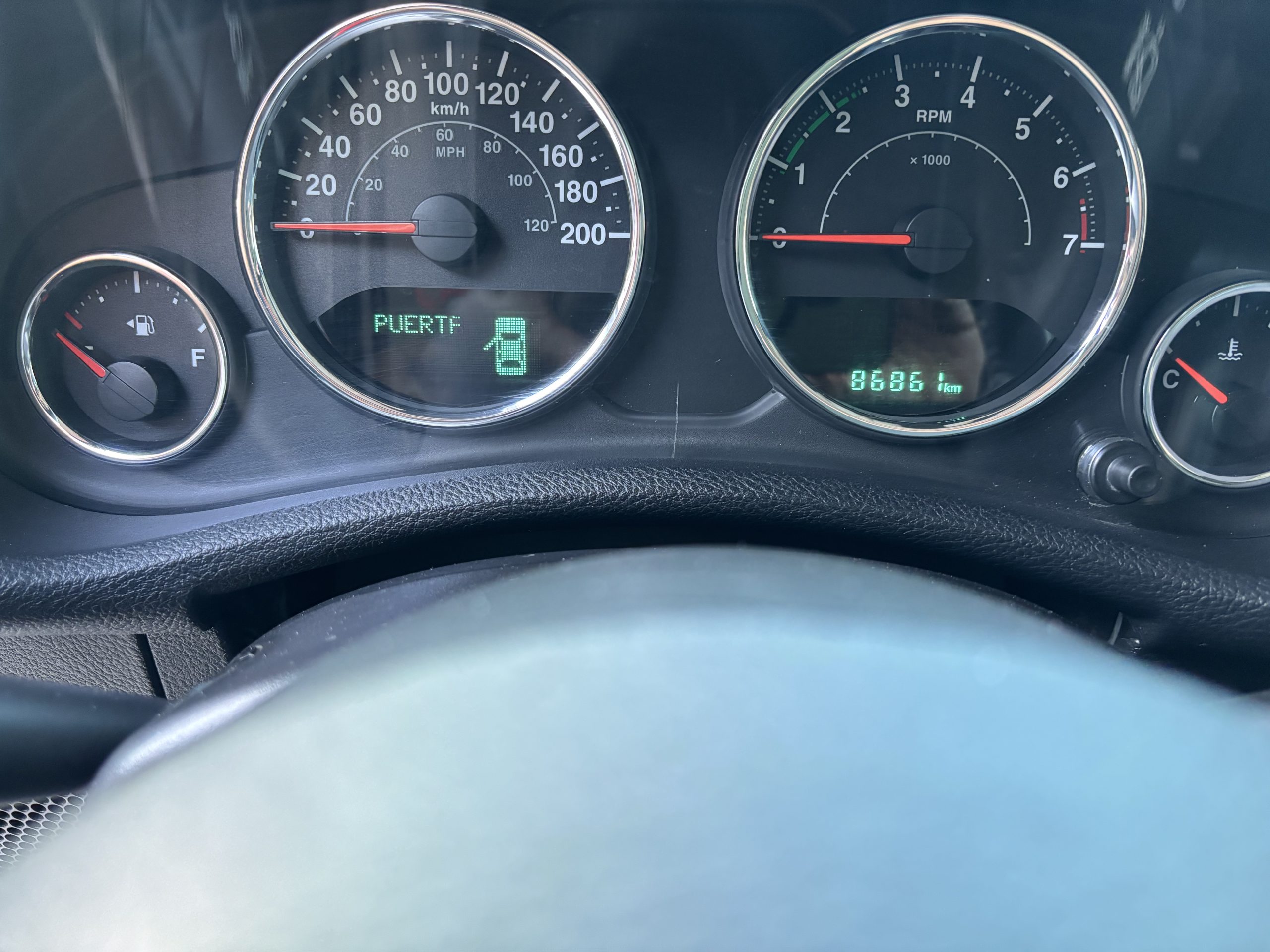 Jeep Wrangler 2016 SAHARA Automático Plata