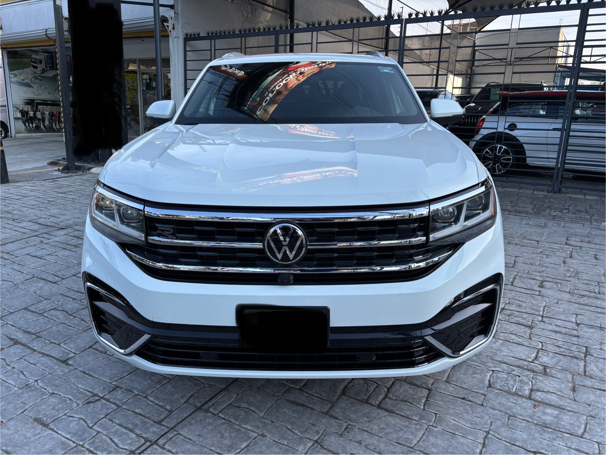 Volkswagen Teramont 2023 CROSSPORT R LINE Automático Blanco