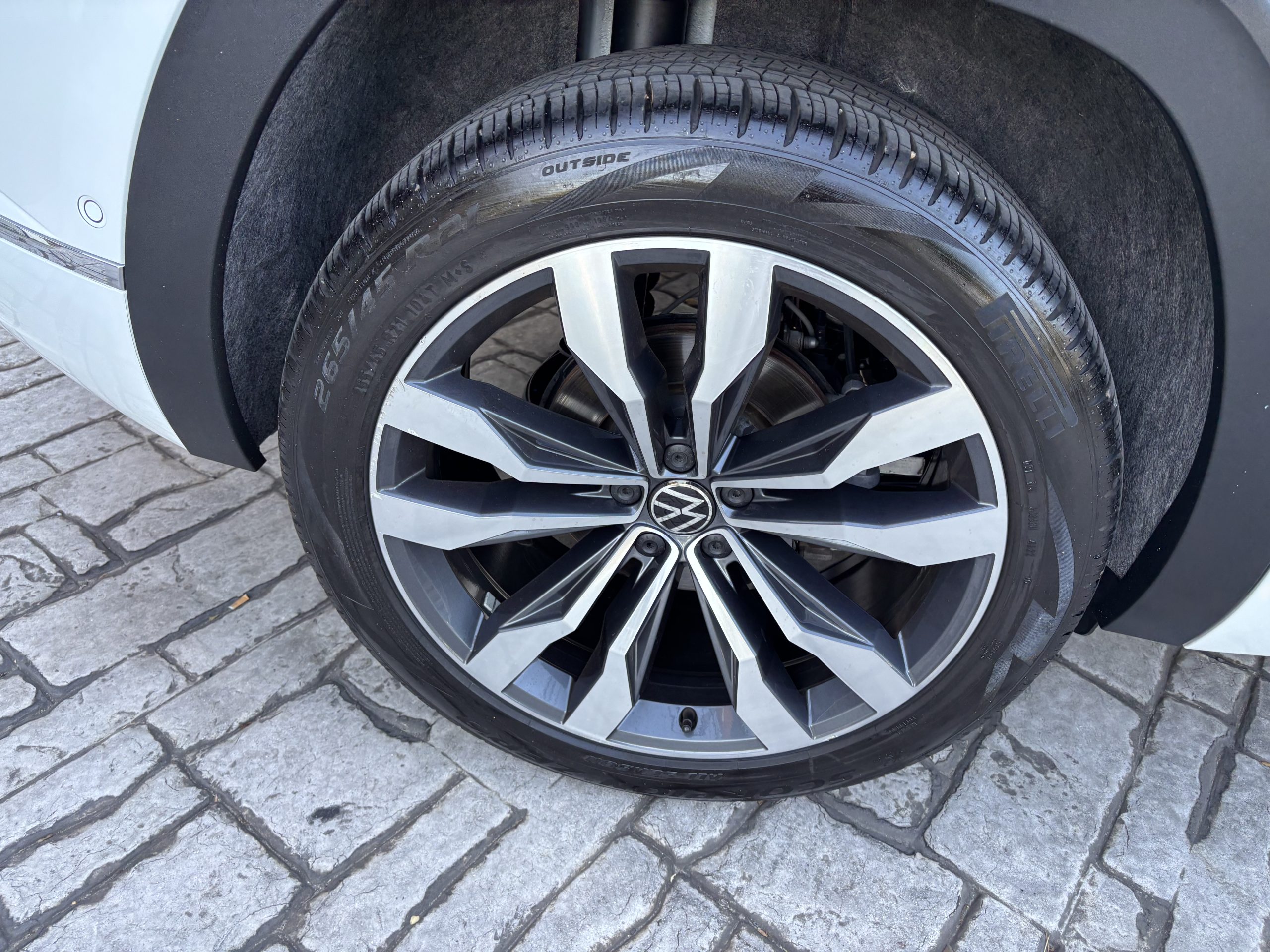 Volkswagen Teramont 2023 CROSSPORT R LINE Automático Blanco