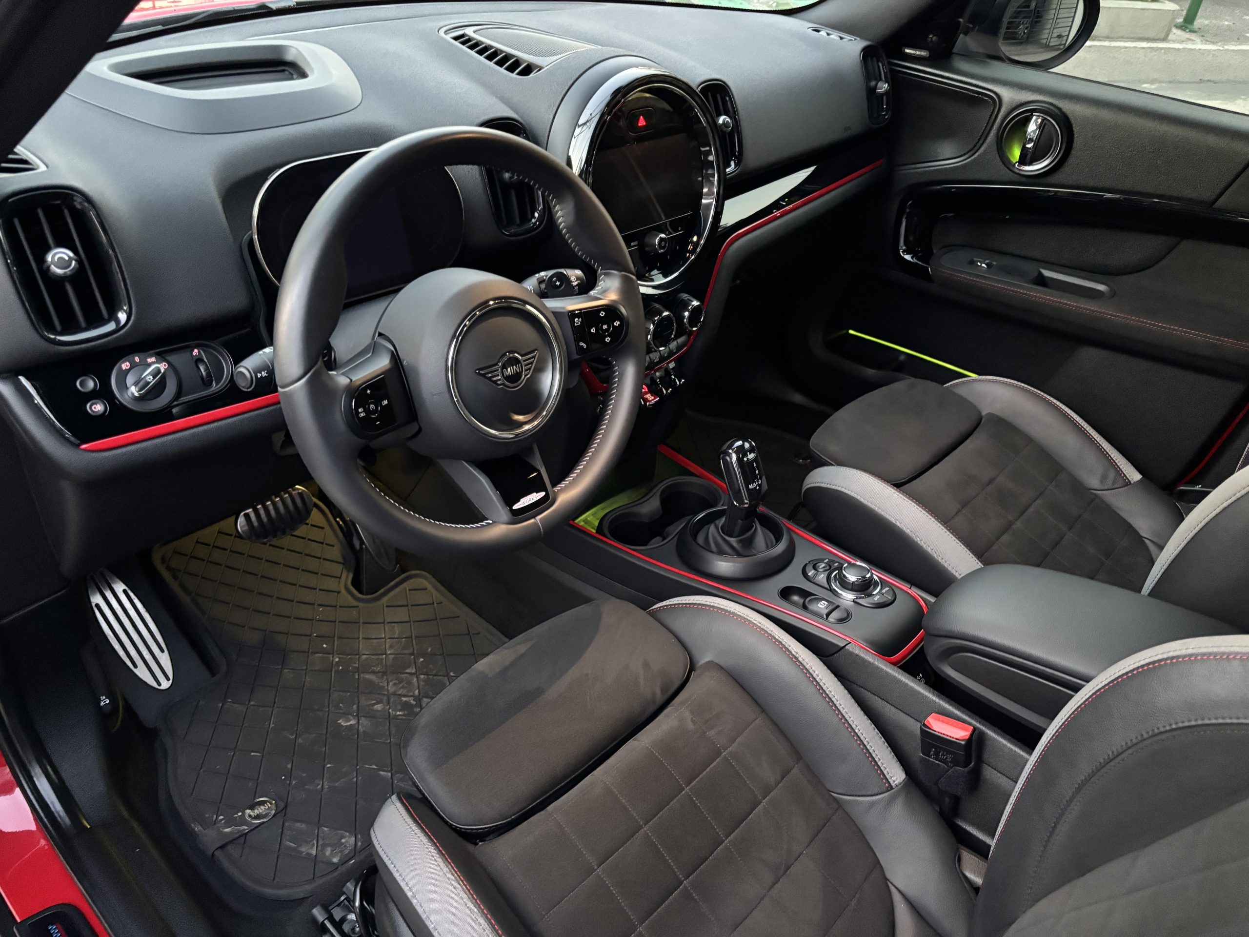 Mini Countryman 2022 ICONIC JCW ALL4 Automático Rojo