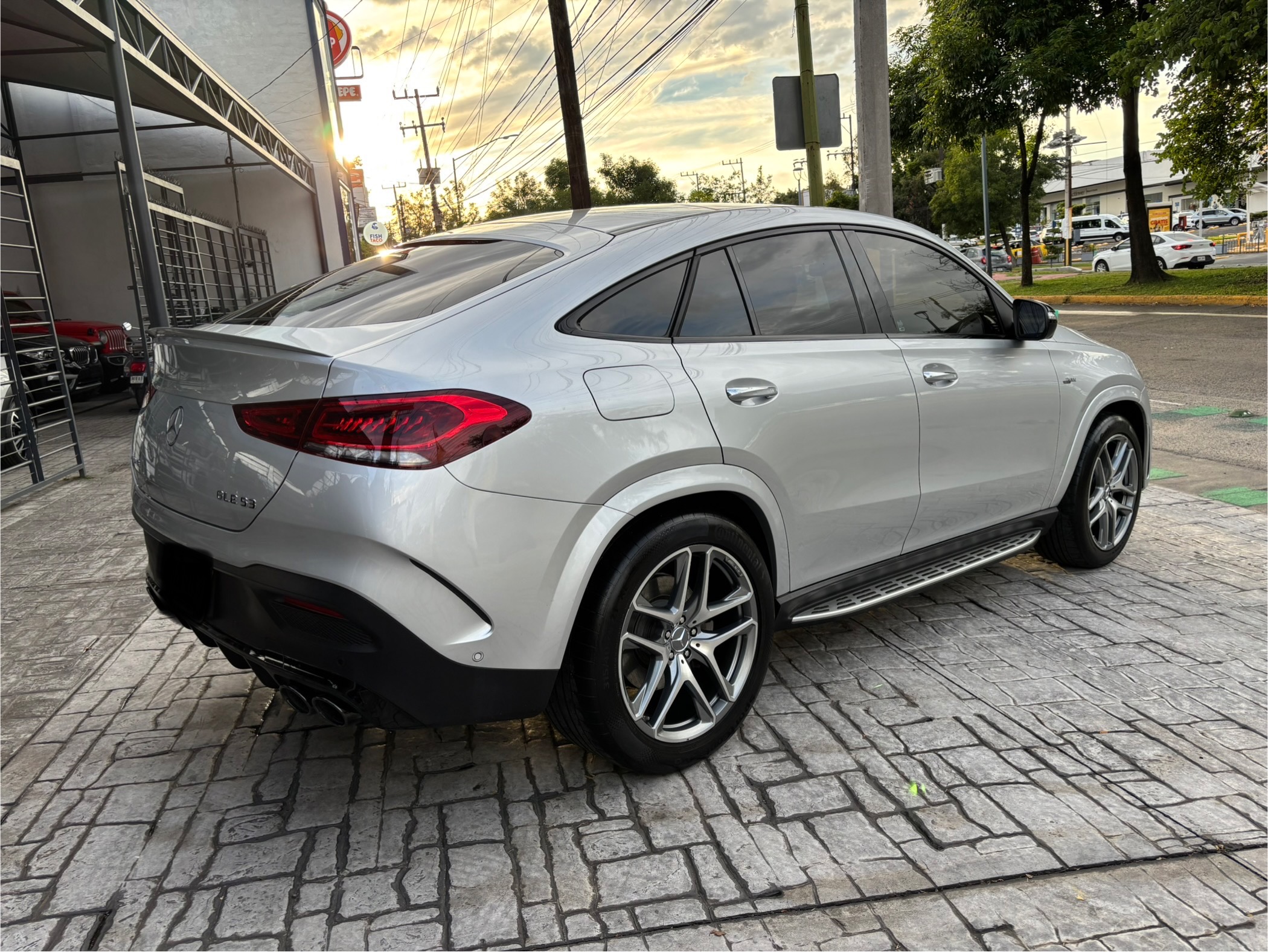 Mercedes-Benz GLE 2021 GLE 53 4MATIC COUPE AMG Automático Plata