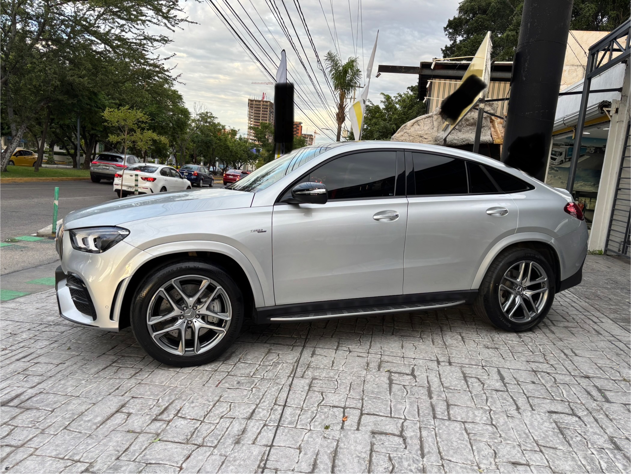Mercedes-Benz GLE 2021 GLE 53 4MATIC COUPE AMG Automático Plata