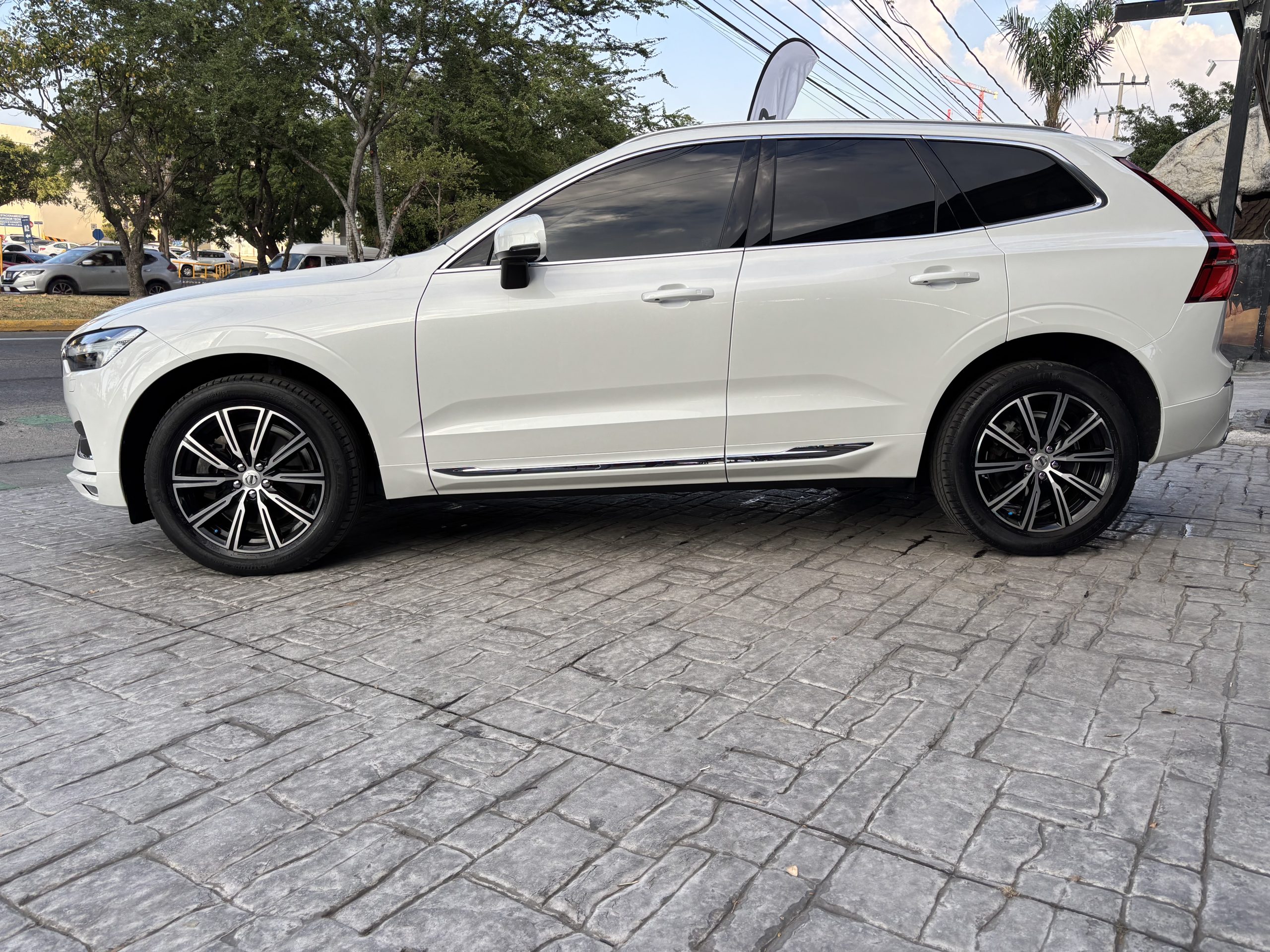 Volvo XC60 2021 INSCRIPTION Automático Blanco