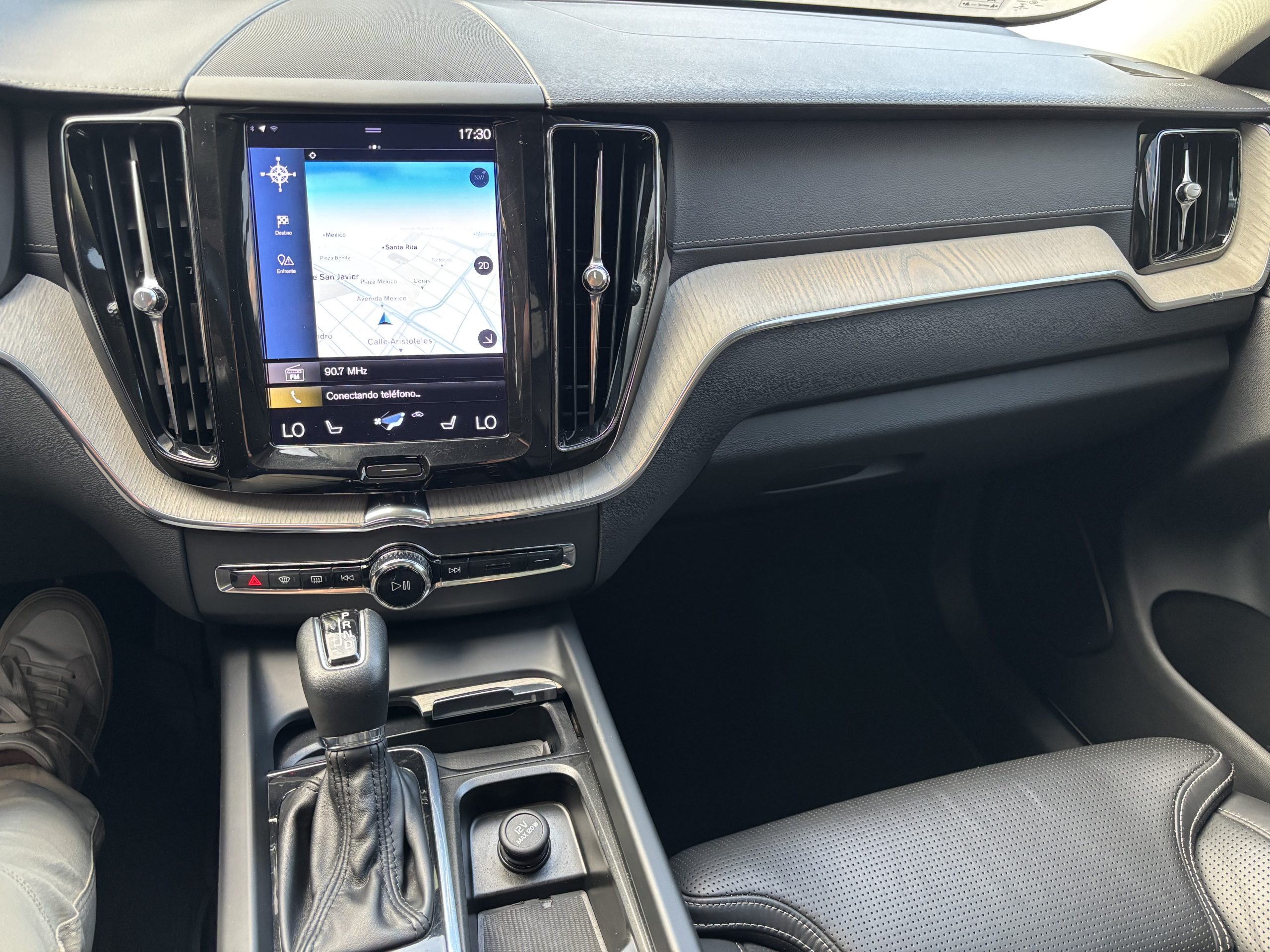 Volvo XC60 2021 INSCRIPTION Automático Blanco