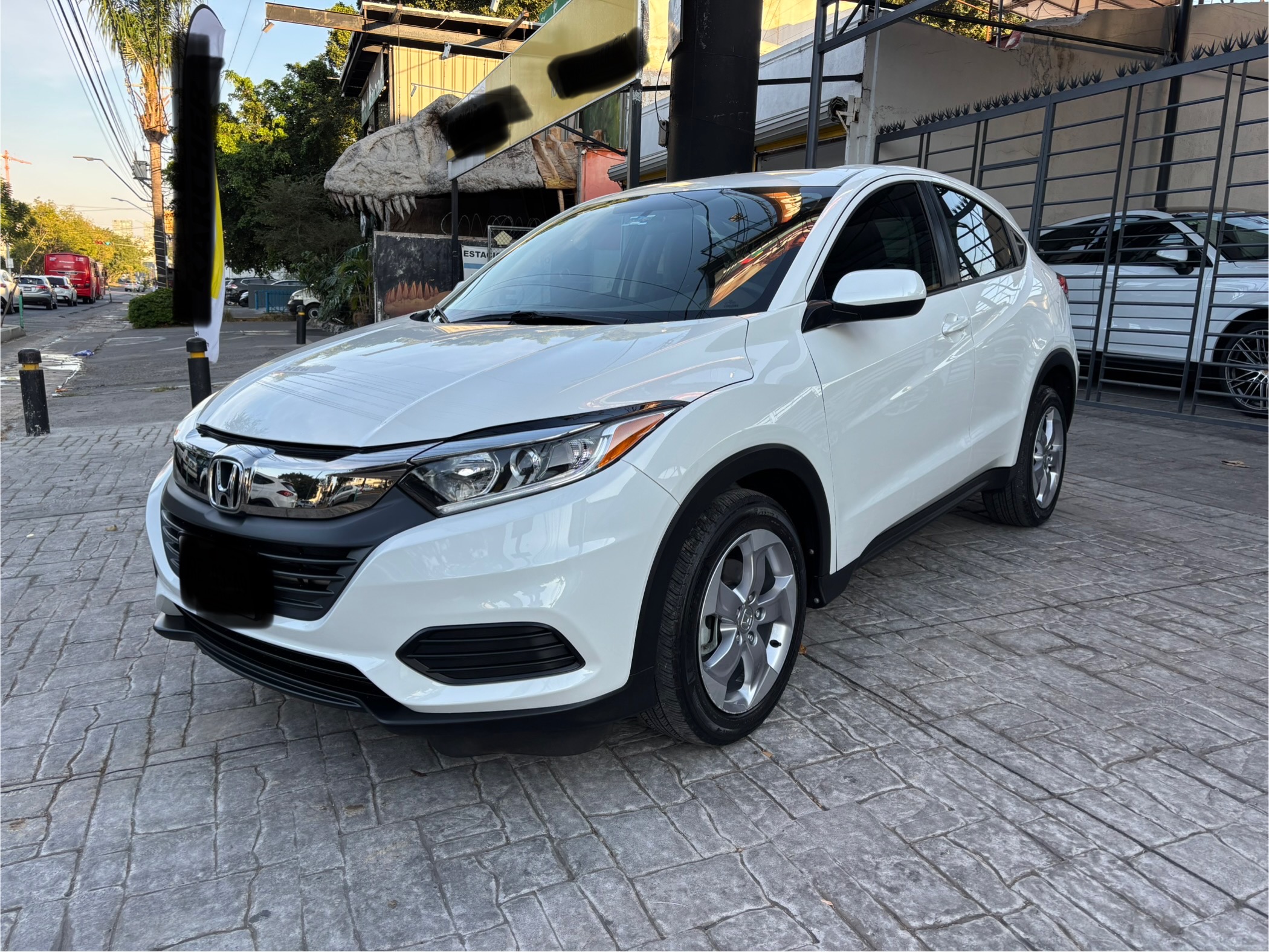 Honda HR-V 2019 UNIQ Automático Blanco