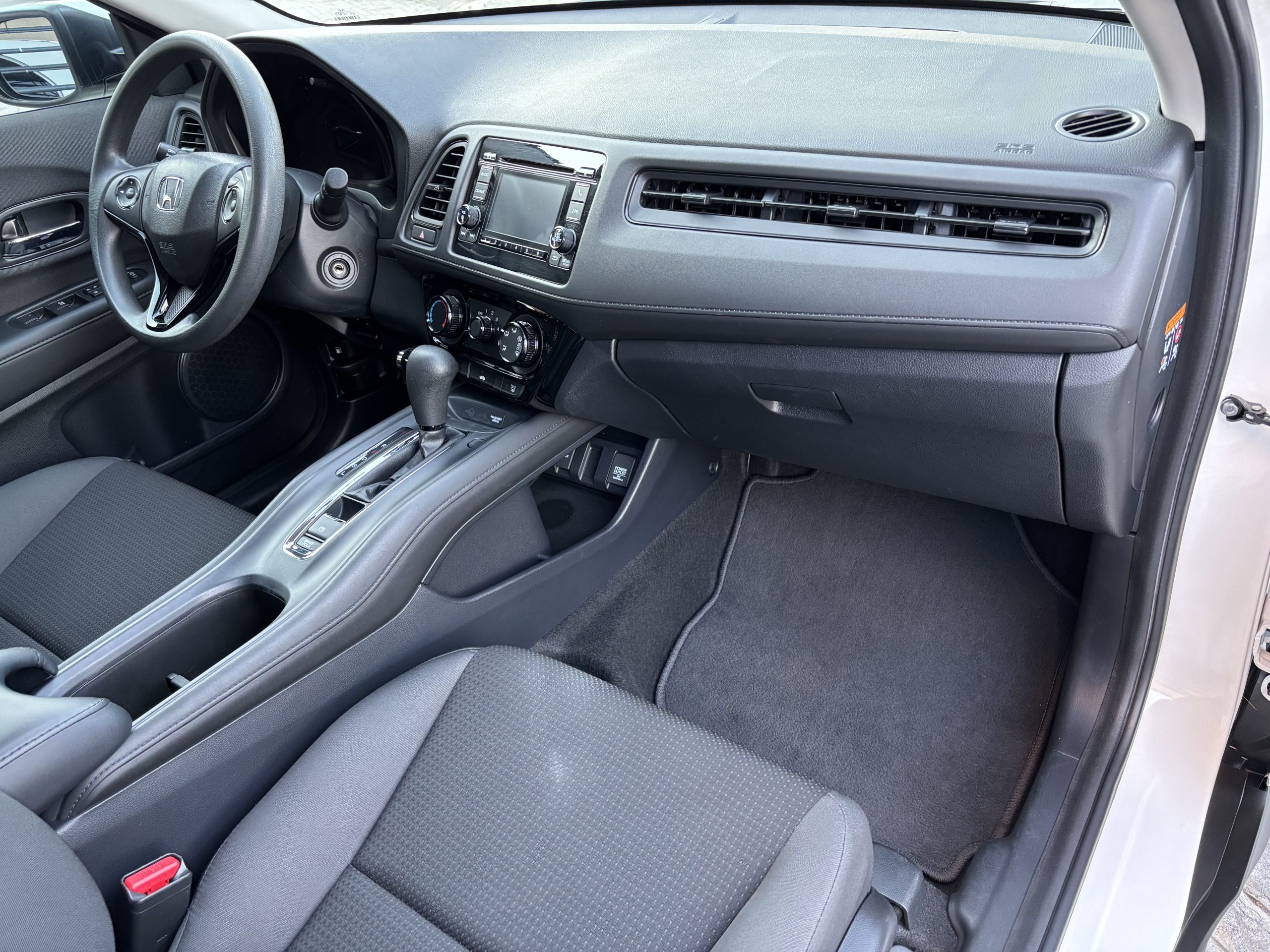 Honda HR-V 2019 UNIQ Automático Blanco
