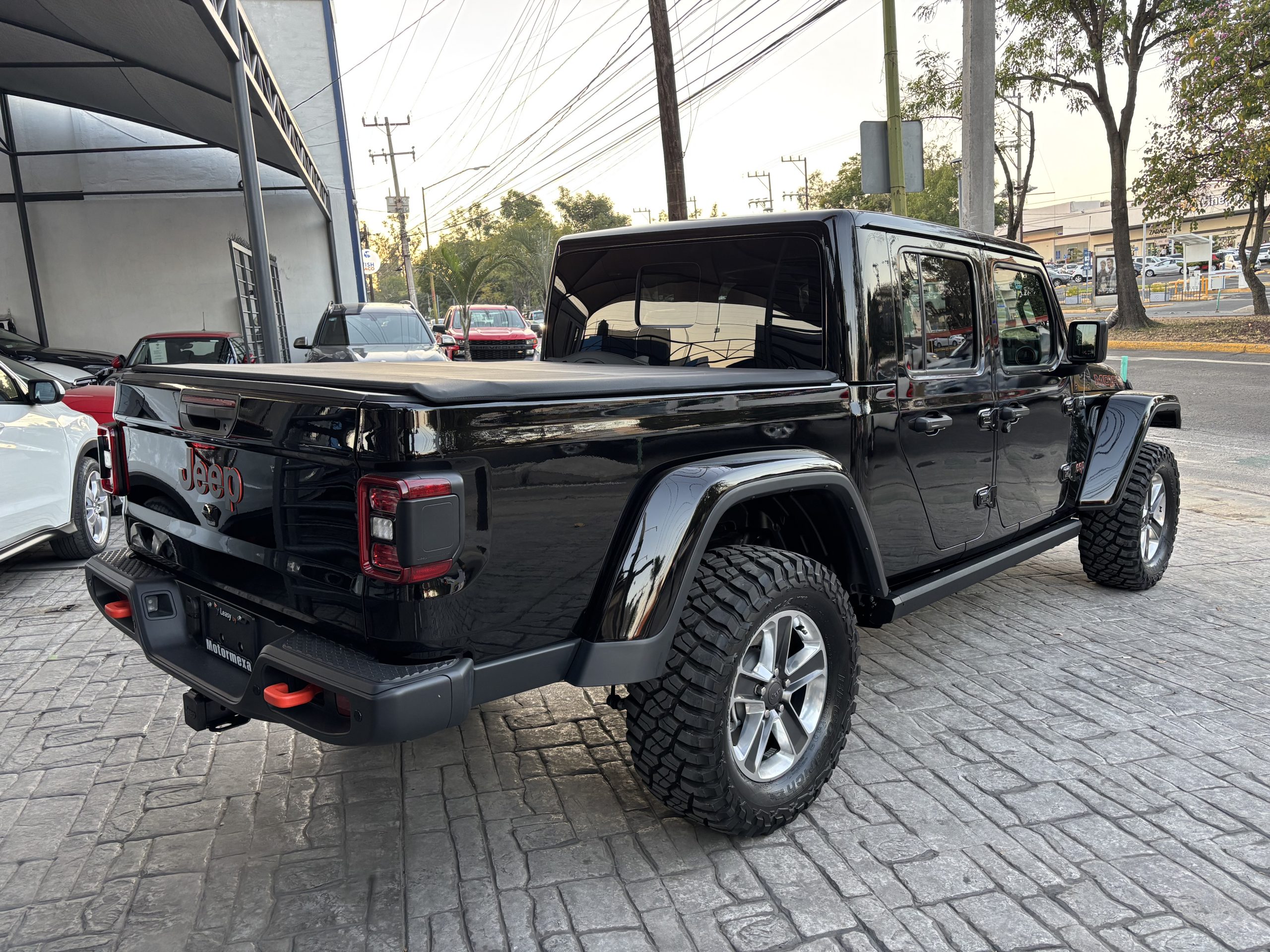 Jeep Gladiator 2023 JT MOJAVE Automático Negro