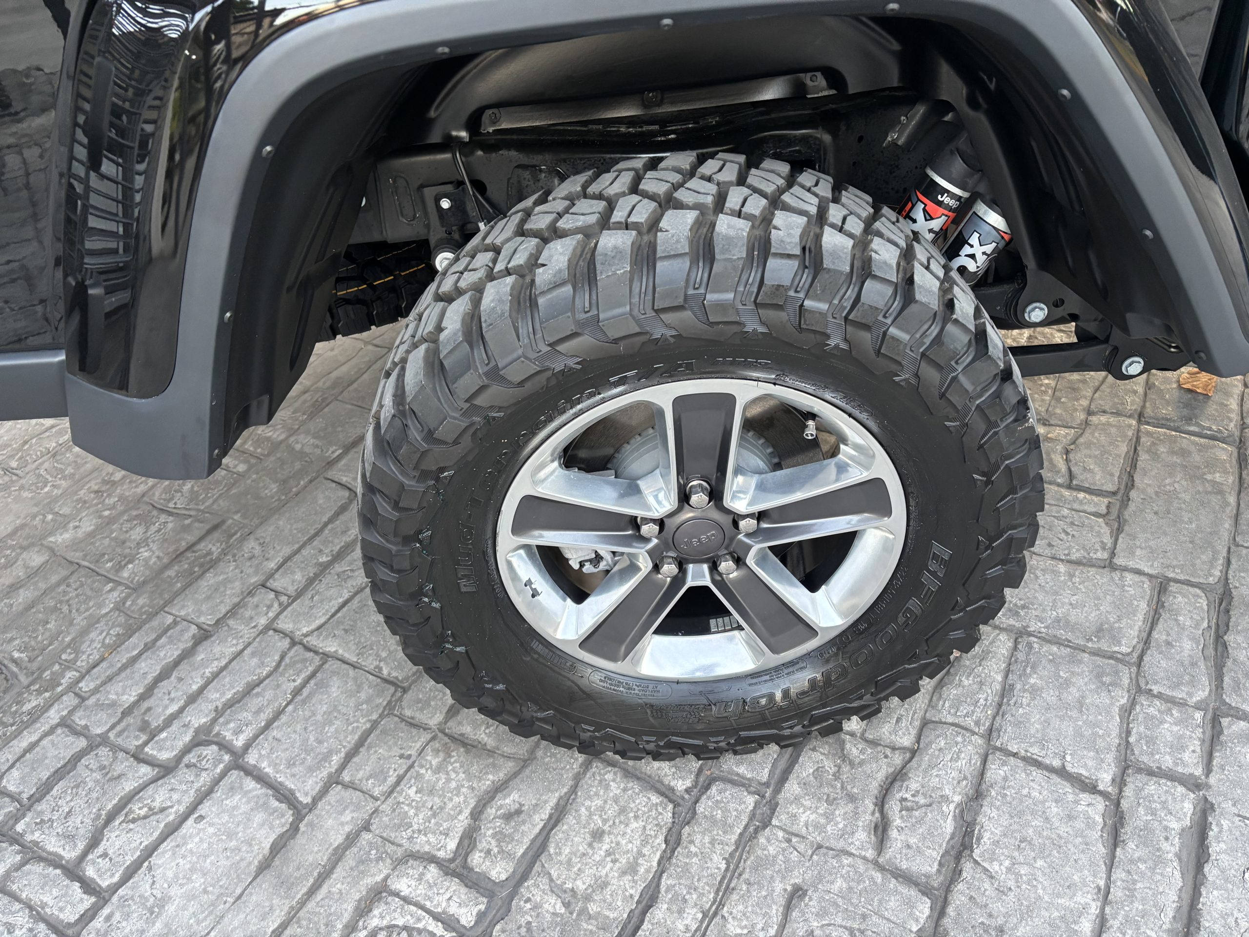 Jeep Gladiator 2023 JT MOJAVE Automático Negro