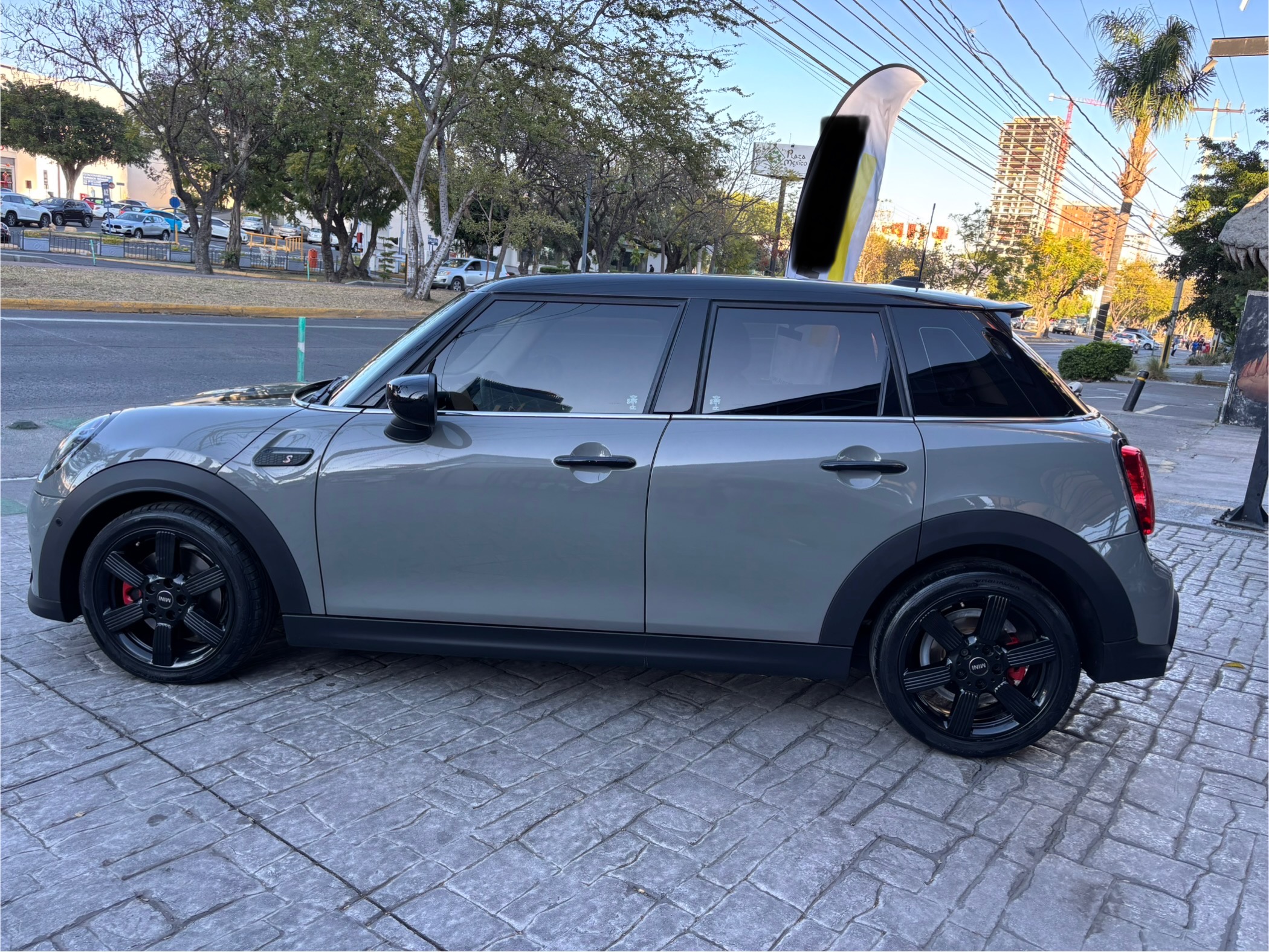 Mini Cooper 2022 S CLASSIC Automático Gris