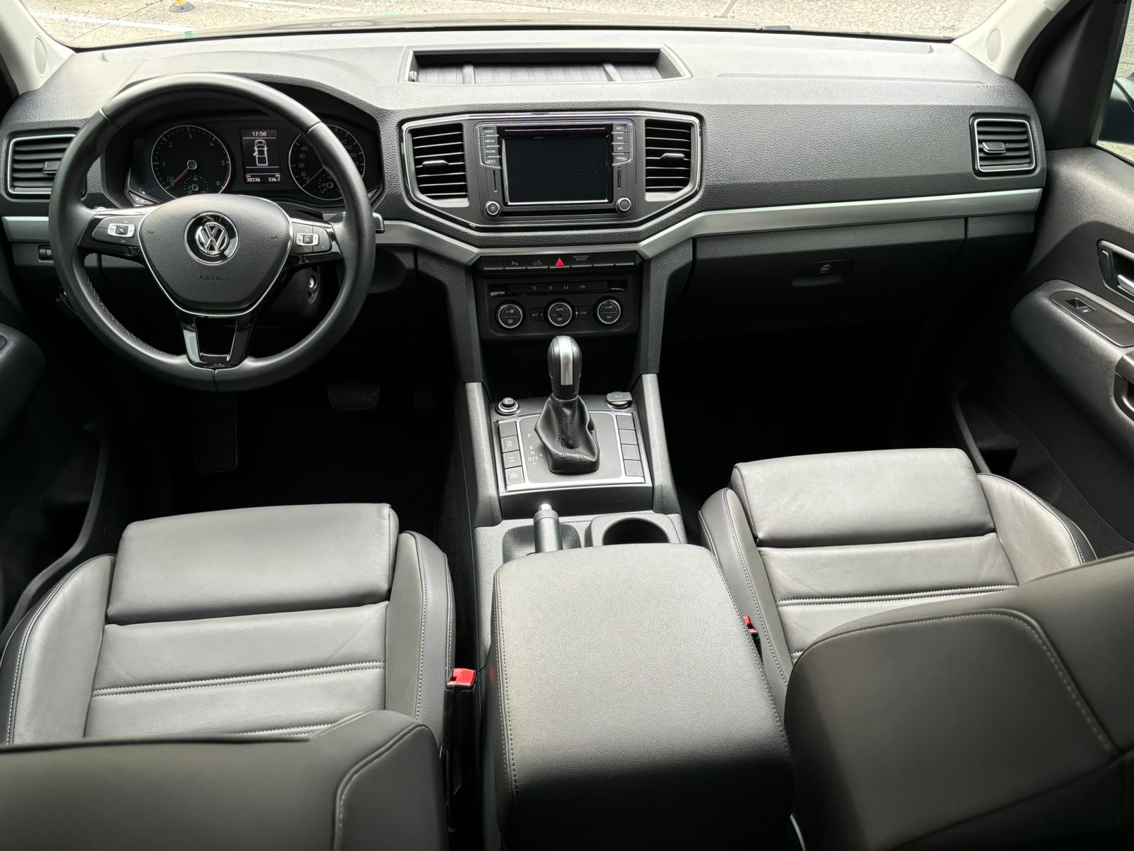 Volkswagen Amarok 2022 HIGHLINE Automático Gris