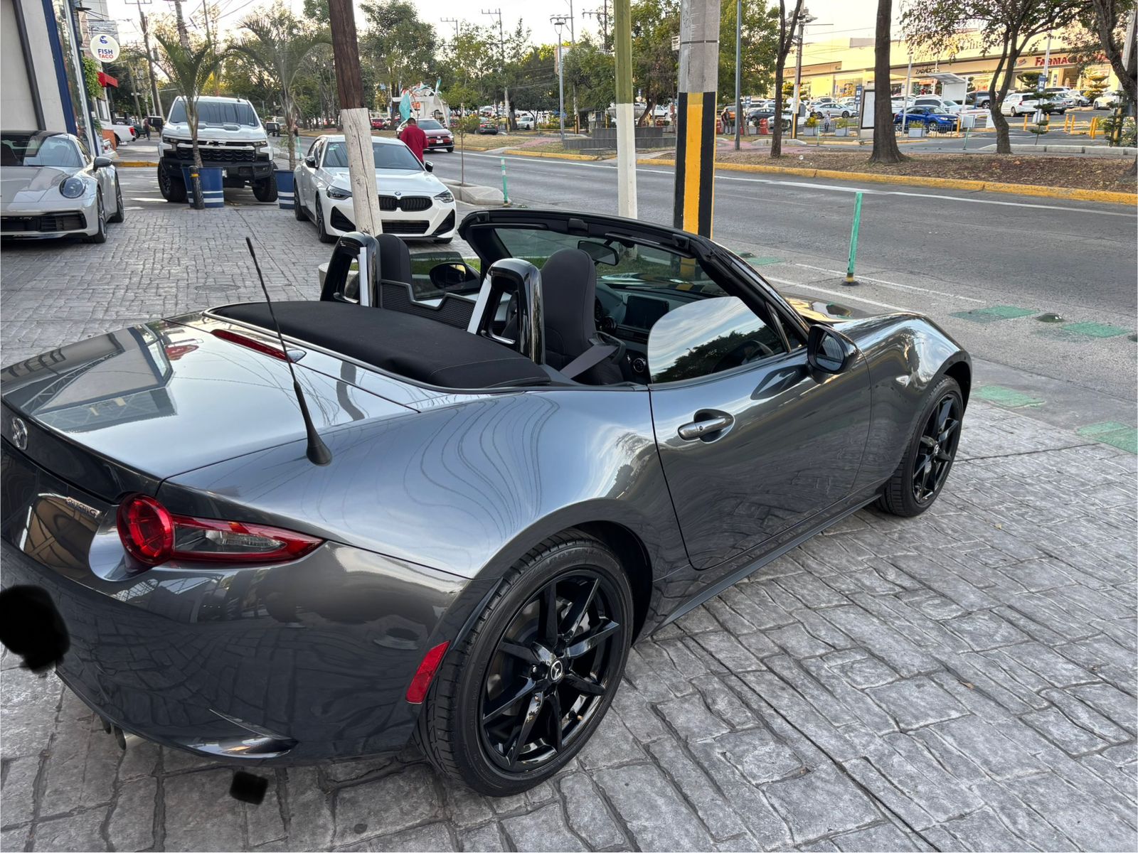 Mazda MX5 2023 ISPORT Manual Gris