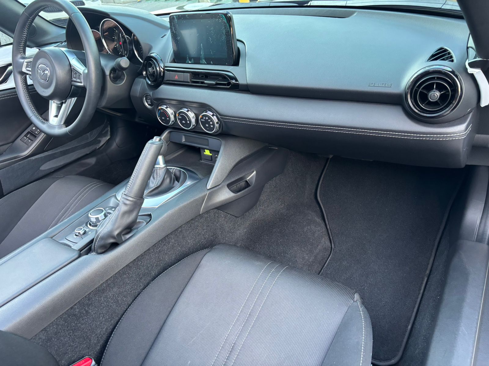 Mazda MX5 2023 ISPORT Manual Gris