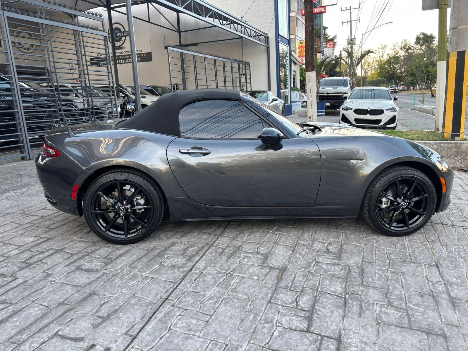 Mazda MX5 2023 ISPORT Manual Gris