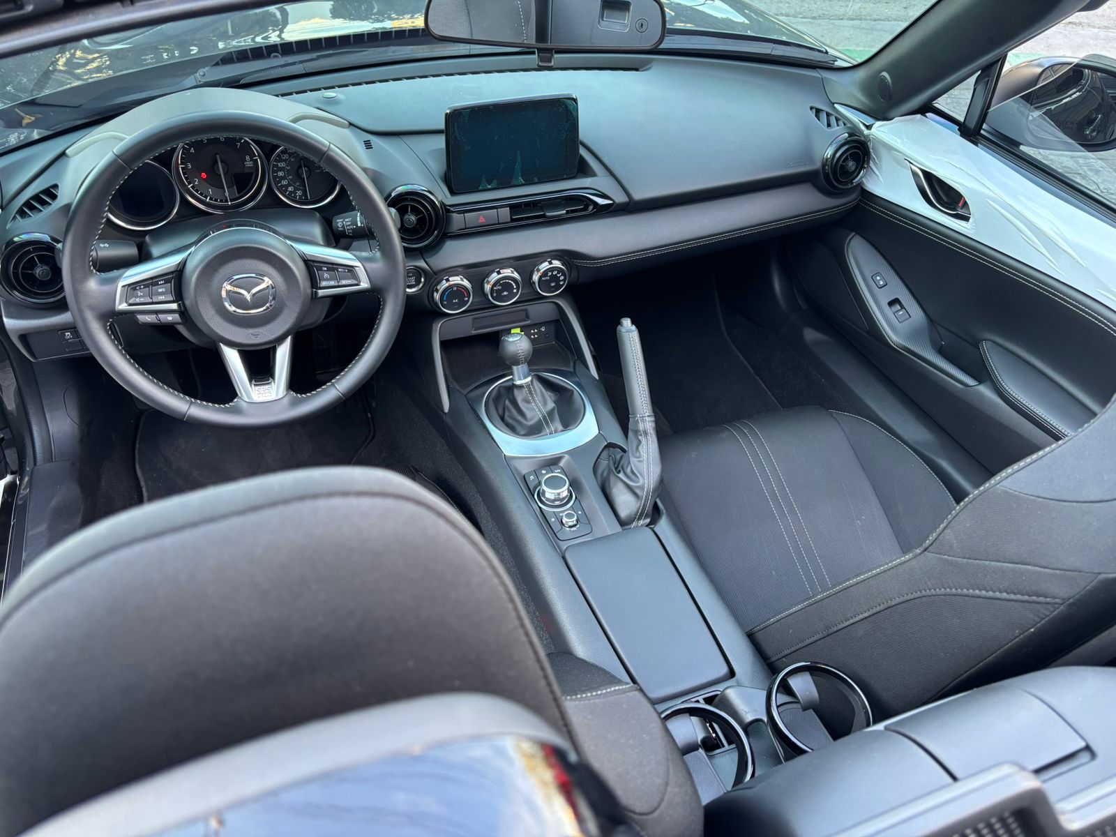 Mazda MX5 2023 ISPORT Manual Gris