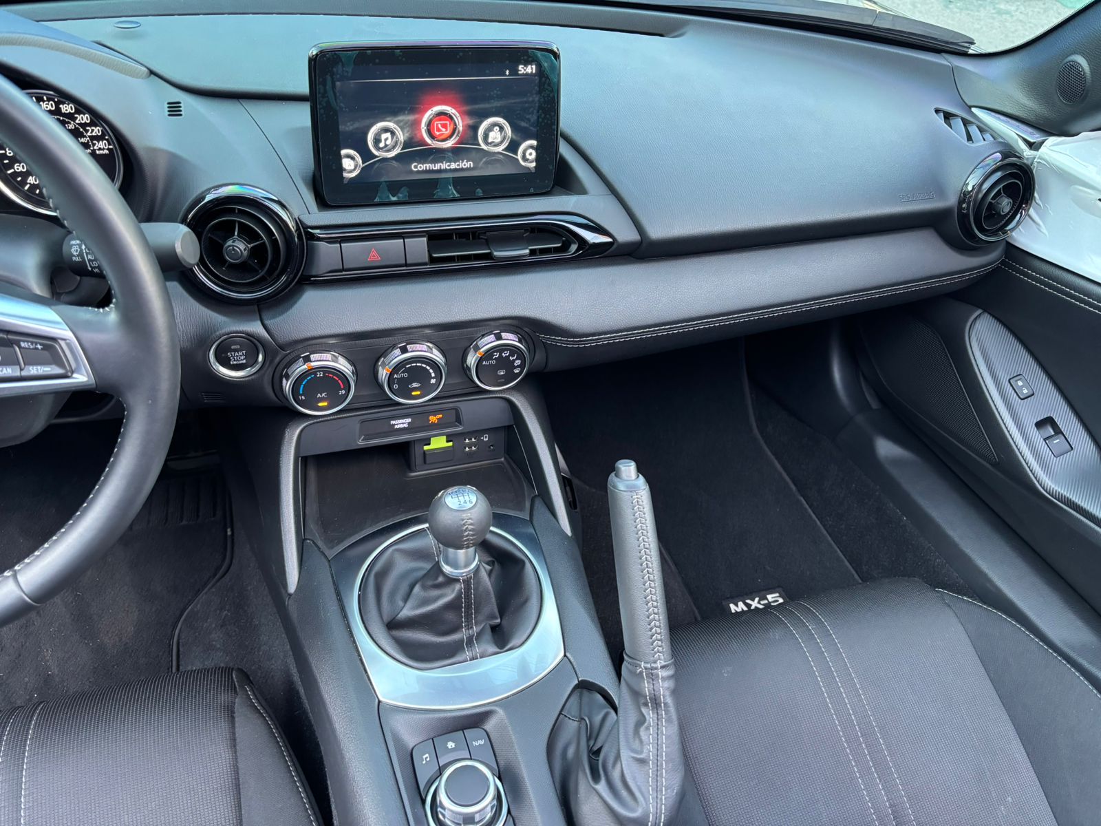 Mazda MX5 2023 ISPORT Manual Gris